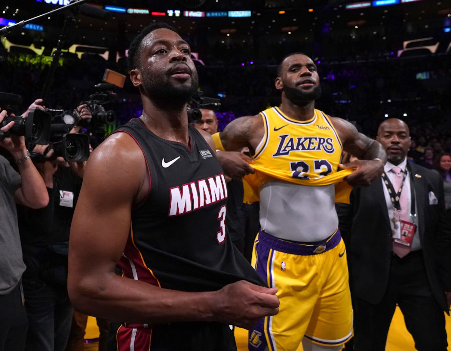 Dwayne Wade is caught in a pickle for this year's NBA Finals. Does he root for the Miami Heat or his best friend, LeBron James?