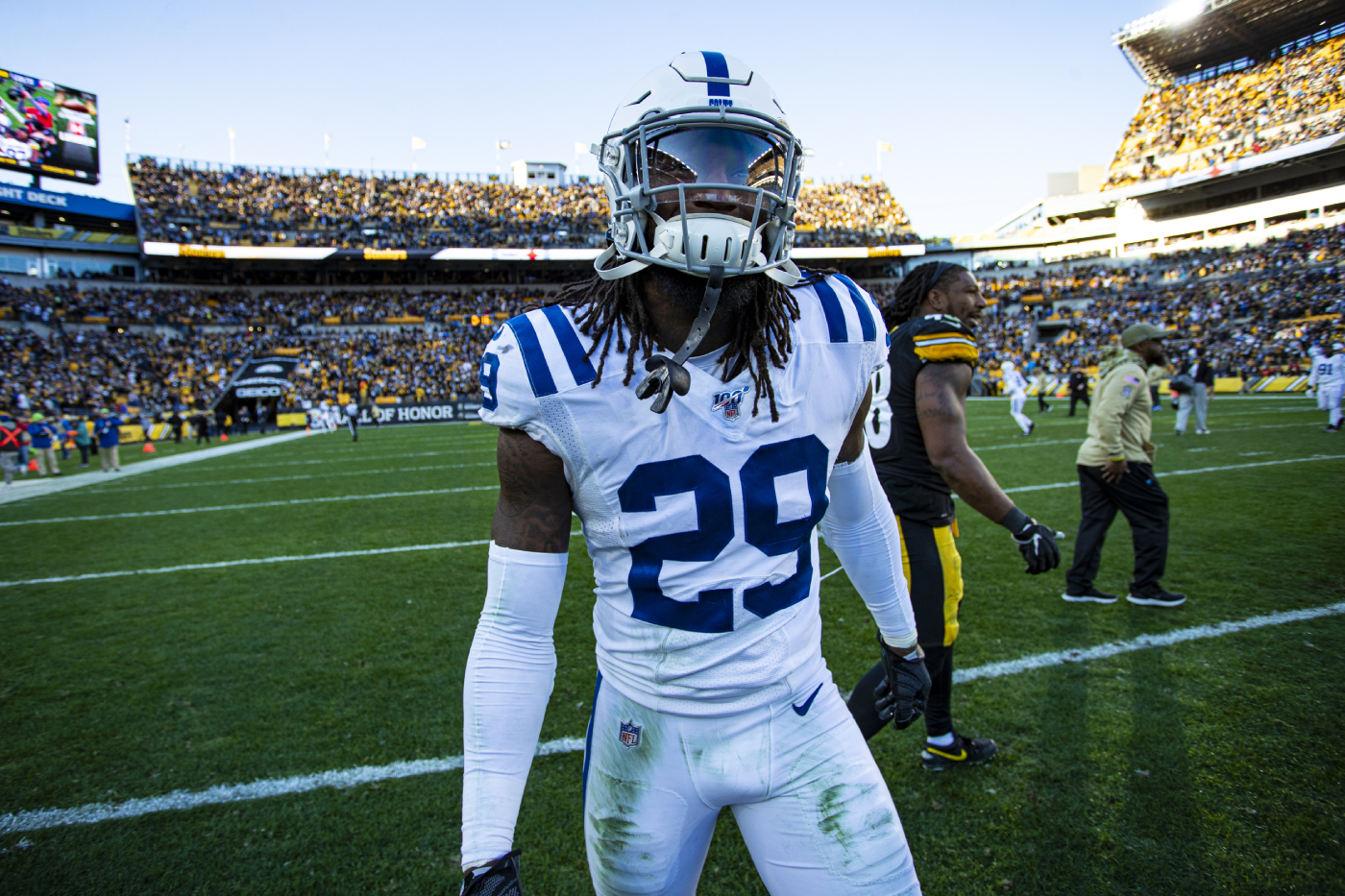 Malik Hooker has shown glimpses of unreal potential for the Colts. However, he has also had horrible luck so far in his NFL career.