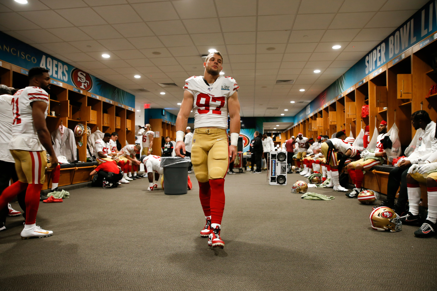 Nick Bosa and the 49ers had a remarkable 2019 season. However, an NFL legend had to console Bosa after they lost in the Super Bowl.