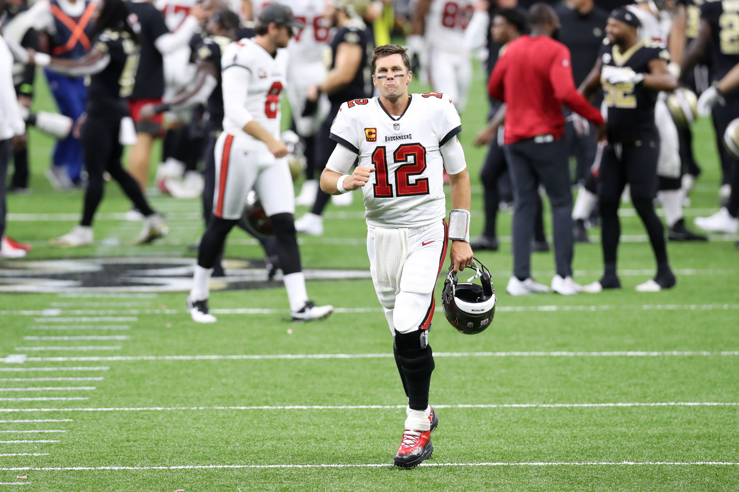 Tom Brady has done plenty of great things during his NFL career. However, he just made the wrong kind of NFL history with the Buccaneers.