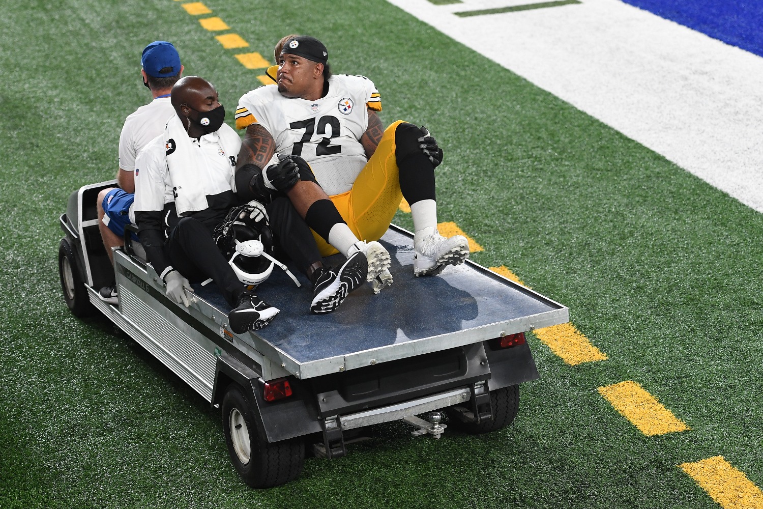 The Pittsburgh Steelers suffered a huge blow to their Super Bowl hopes after starting right tackle Zach Banner tore his ACL.