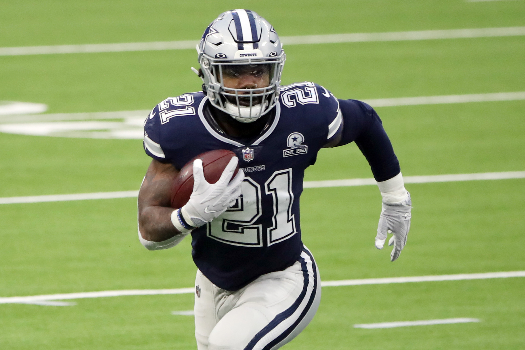 Ezekiel Elliott Has an Underrated Skill That Can Take the Cowboys To the Next Level