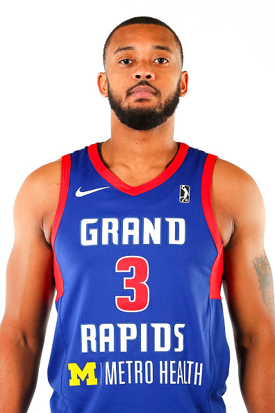 Zeke Upshaw spent three years playing at Illinois State and one year at Hofstra