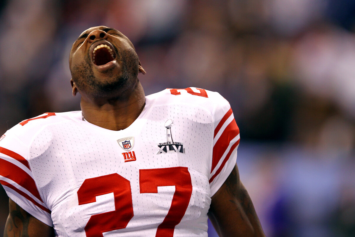 Brandon Jacobs Earned $25 Million in the NFL — Now He’s a Youth Fooball Coach