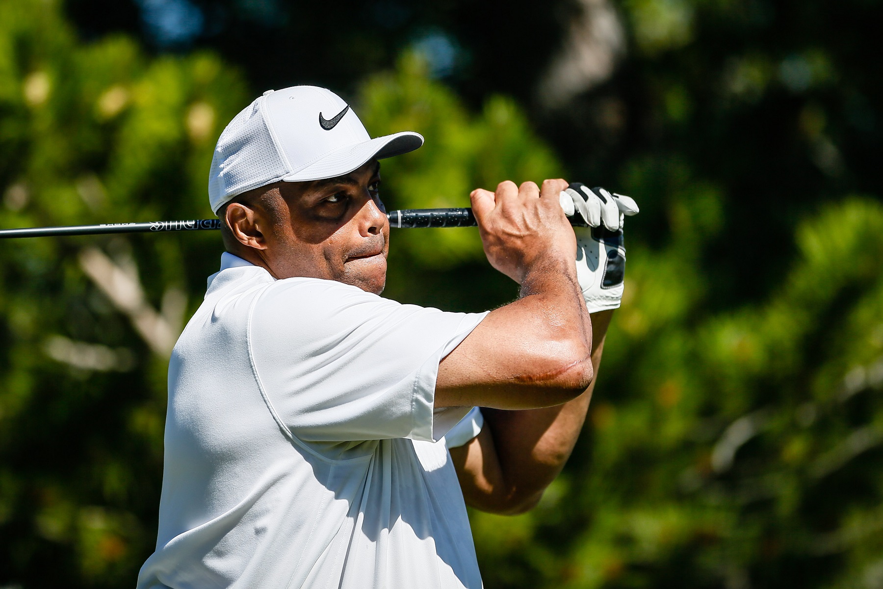 Charles Barkley will join Phil Mickelson