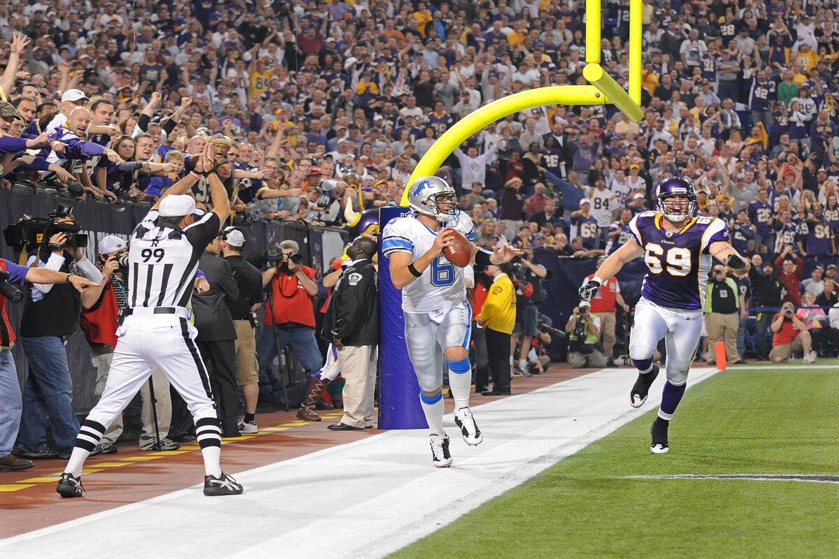 Detroit Lions quarterback Dan Orlovsky was involved in possibly the worst play in NFL history when he ran out the back of the endzone in a 2008 loss.