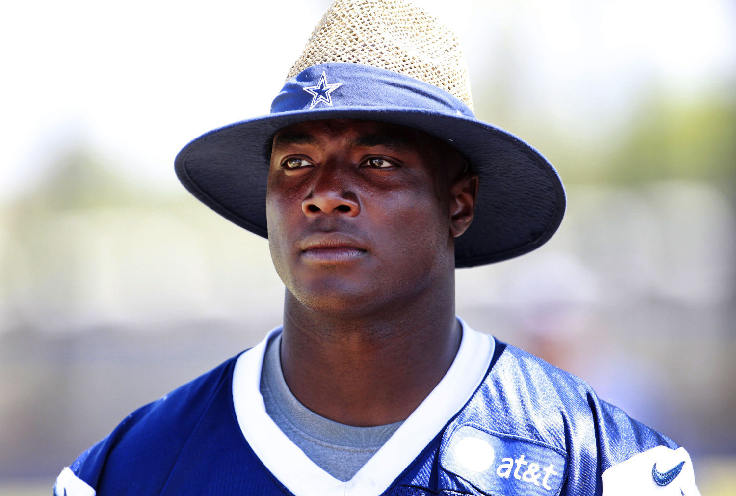 DeMarcus Ware had a great career with the Dallas Cowboys. However, he just sent out a stern message about the 2020 team and Mike McCarthy.