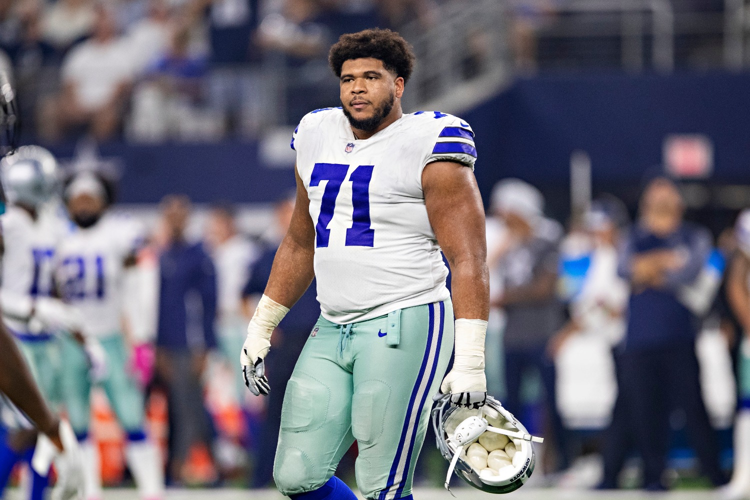 The Cowboys will have to play the rest of the season without La'el Collins, who will miss the remainder of the year with a hip injury that requires surgery.