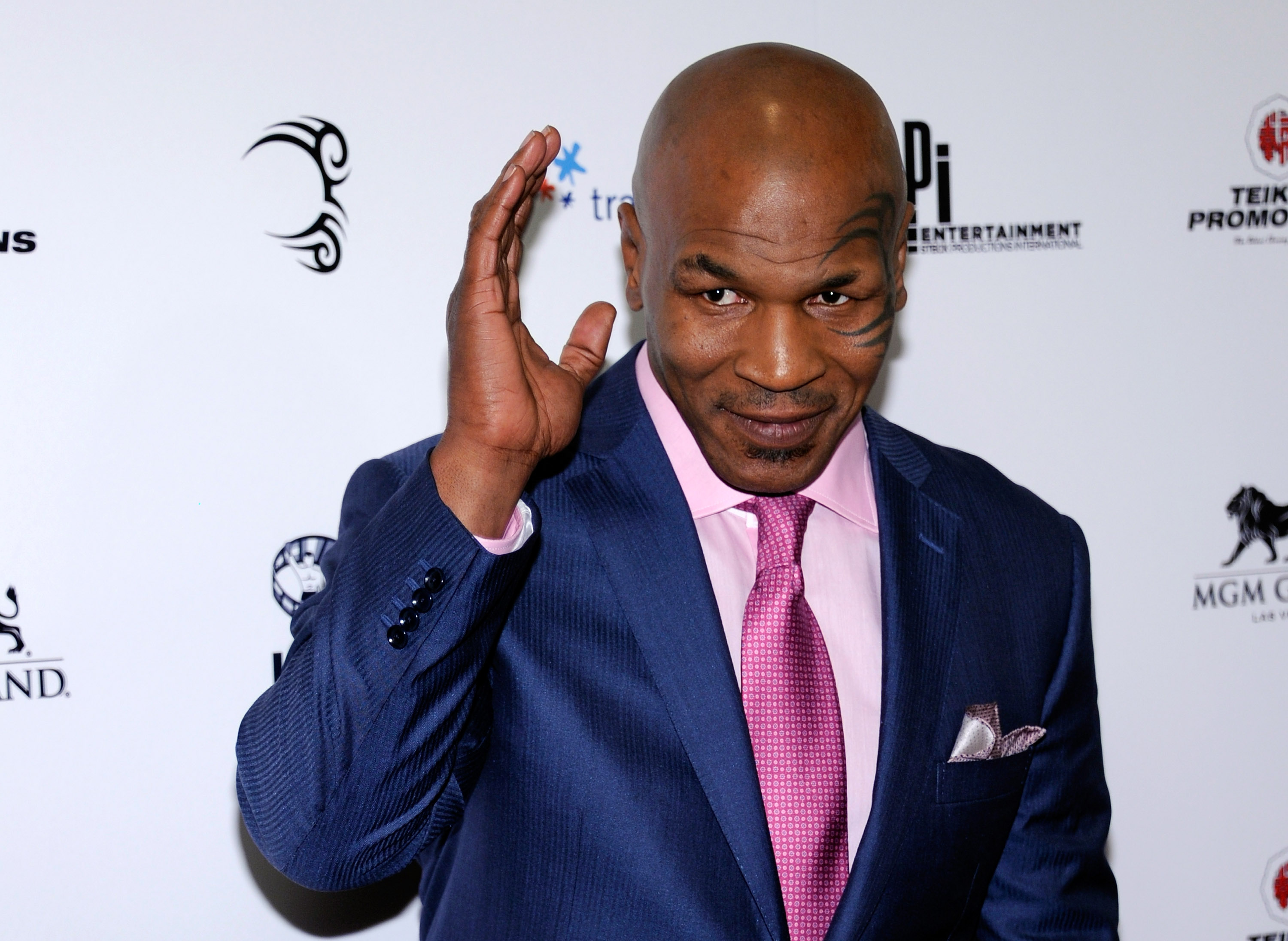 Mike Tyson even intimidated the Detroit Pistons' Bad Boys.