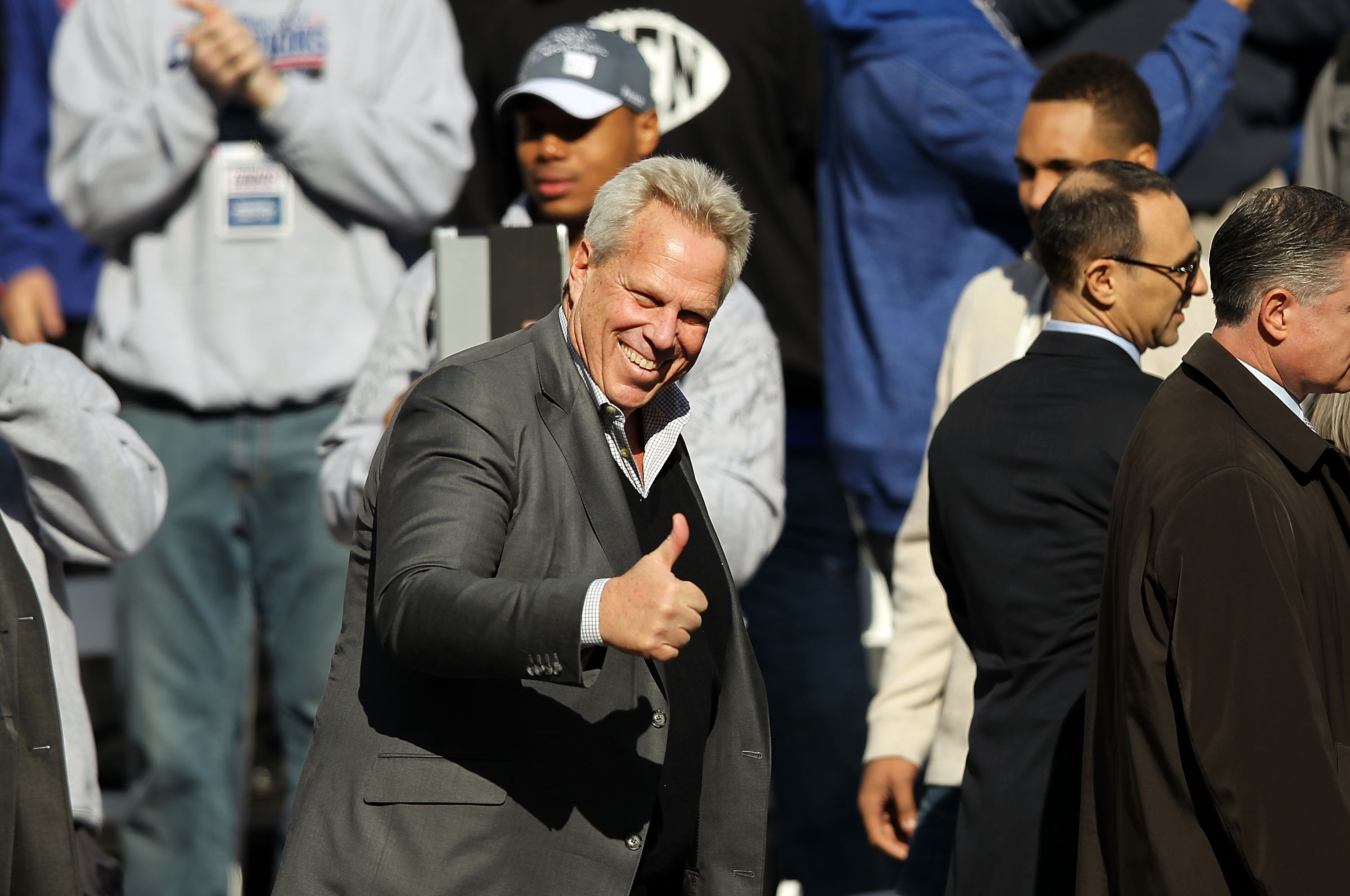Giants Co-Owner Steve Tisch Is the Only Person in the World Who’s Won a Super Bowl and an Oscar