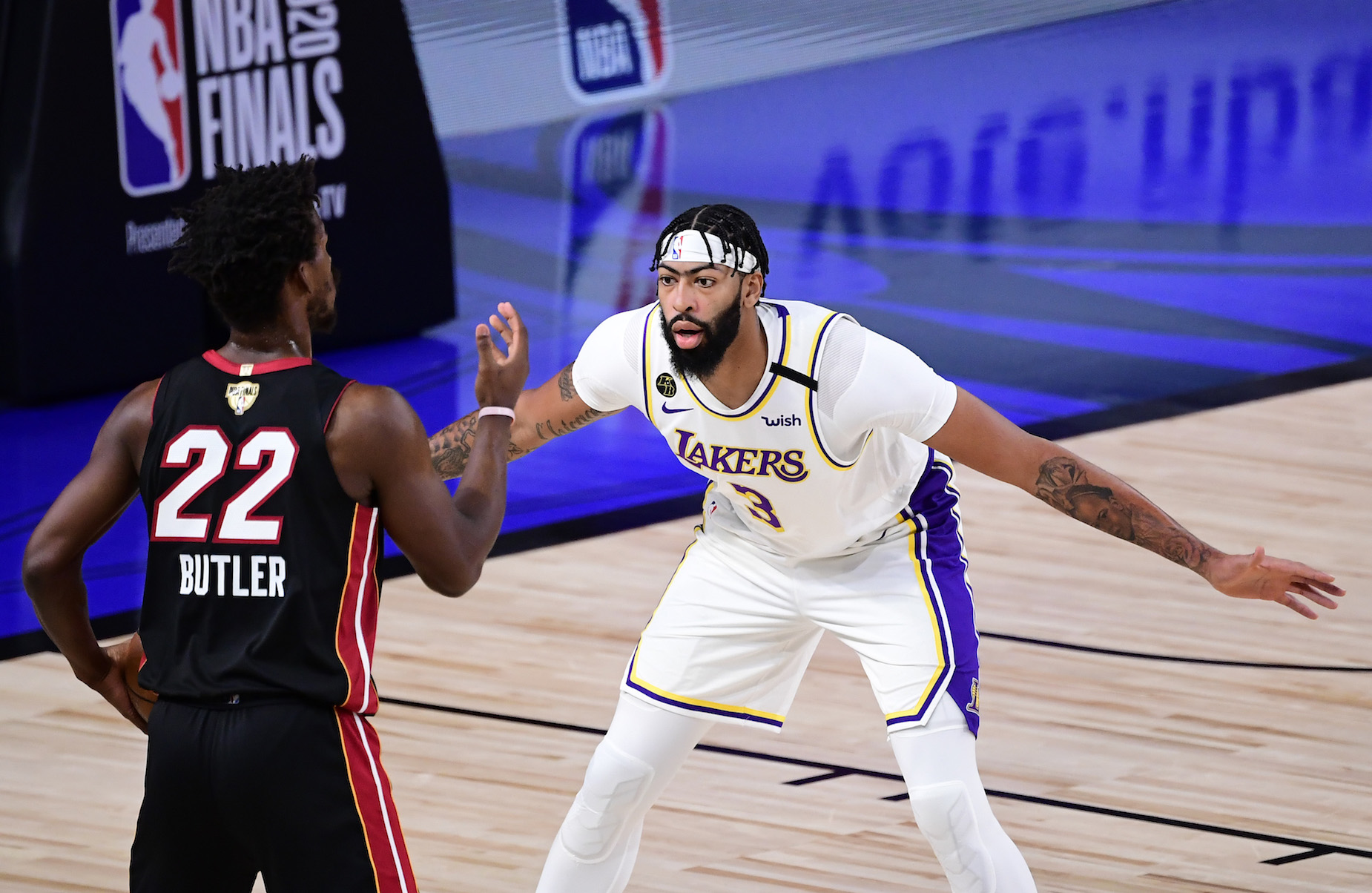 How Much Money Can Anthony Davis Make By Re-signing With the LA Lakers