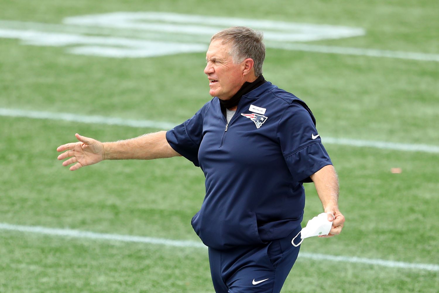 Bill Belichick says the Patriots "sold out" to win three Super Bowl titles, but his incompetence has ruined New England's roster.