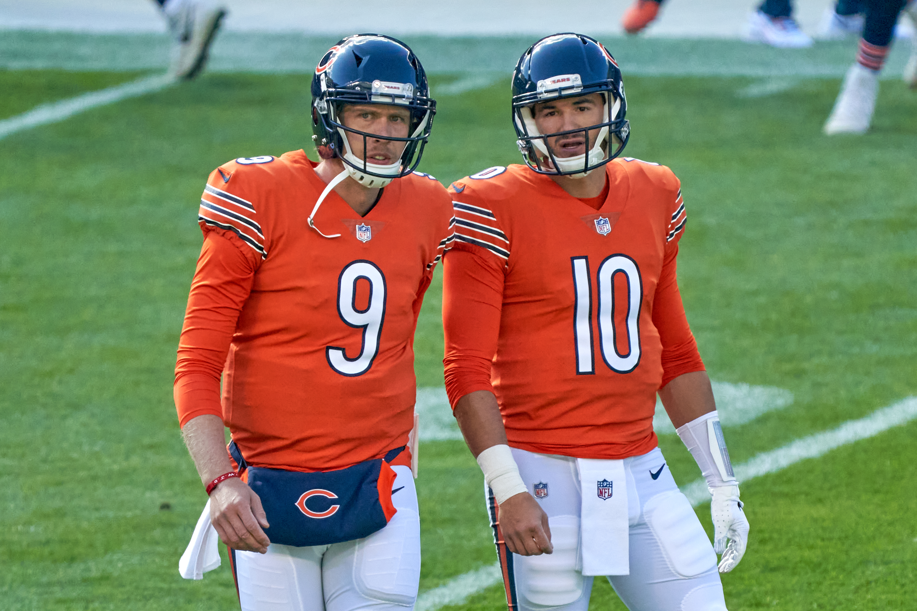 Bears quarterbacks Nick Foles and Mitchell Trubisky