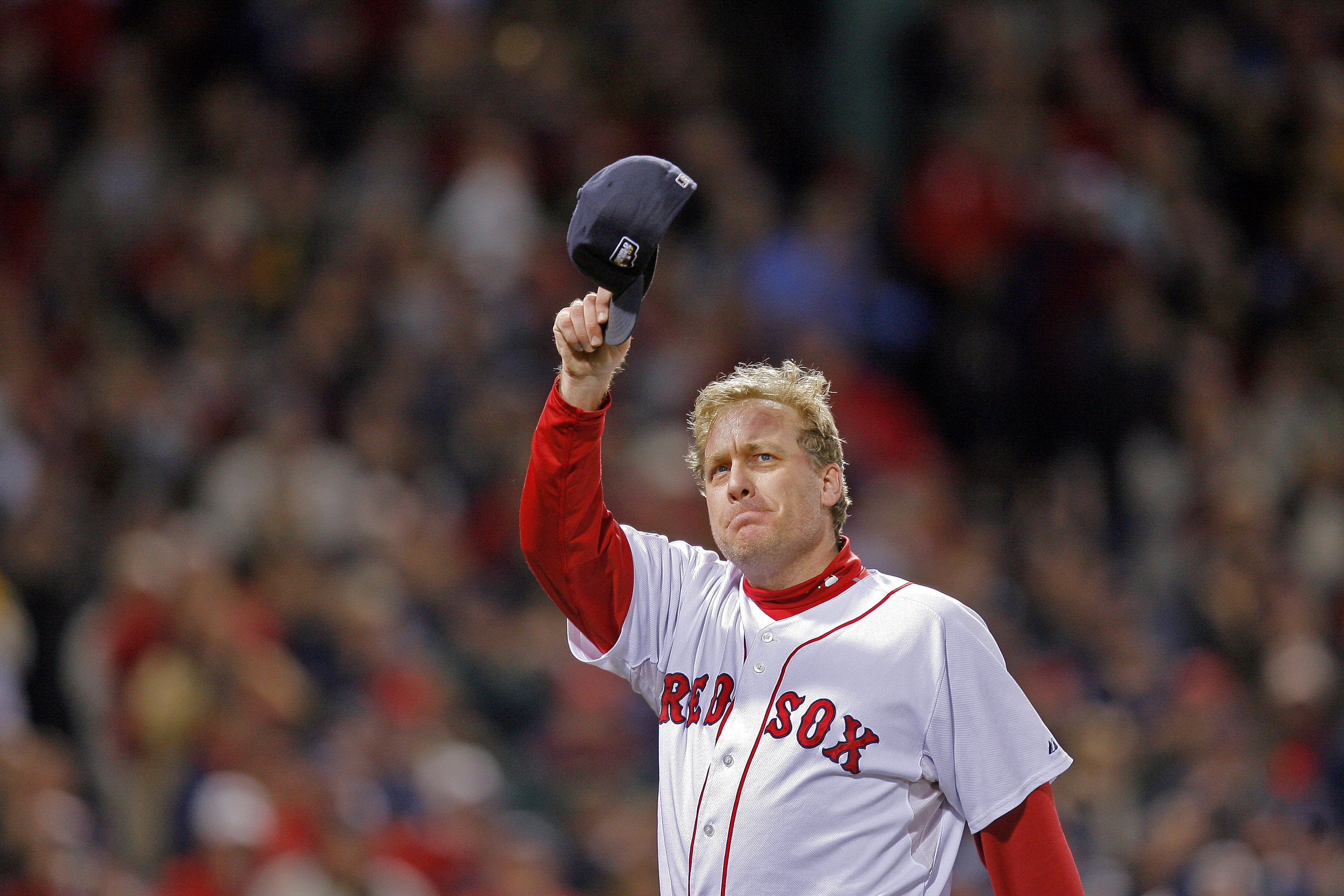 Former Boston Red Sox star pitcher Curt Schilling doesn't have much time left on the Hall of Fame ballot. It is time for Schilling to earn his plaque.
