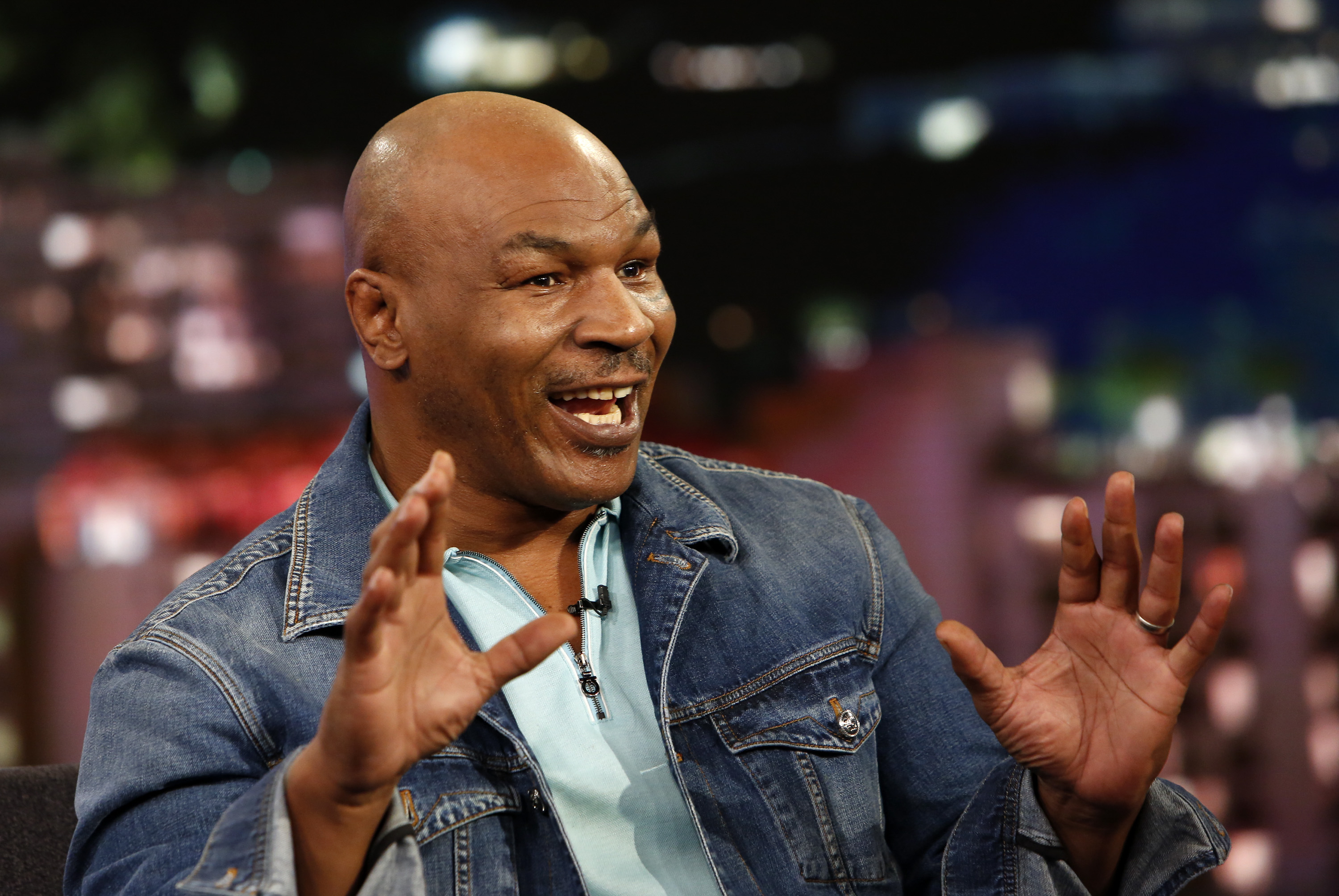 Mike Tyson reveals the NFL Hall of Famer who inspired his boxing comeback.