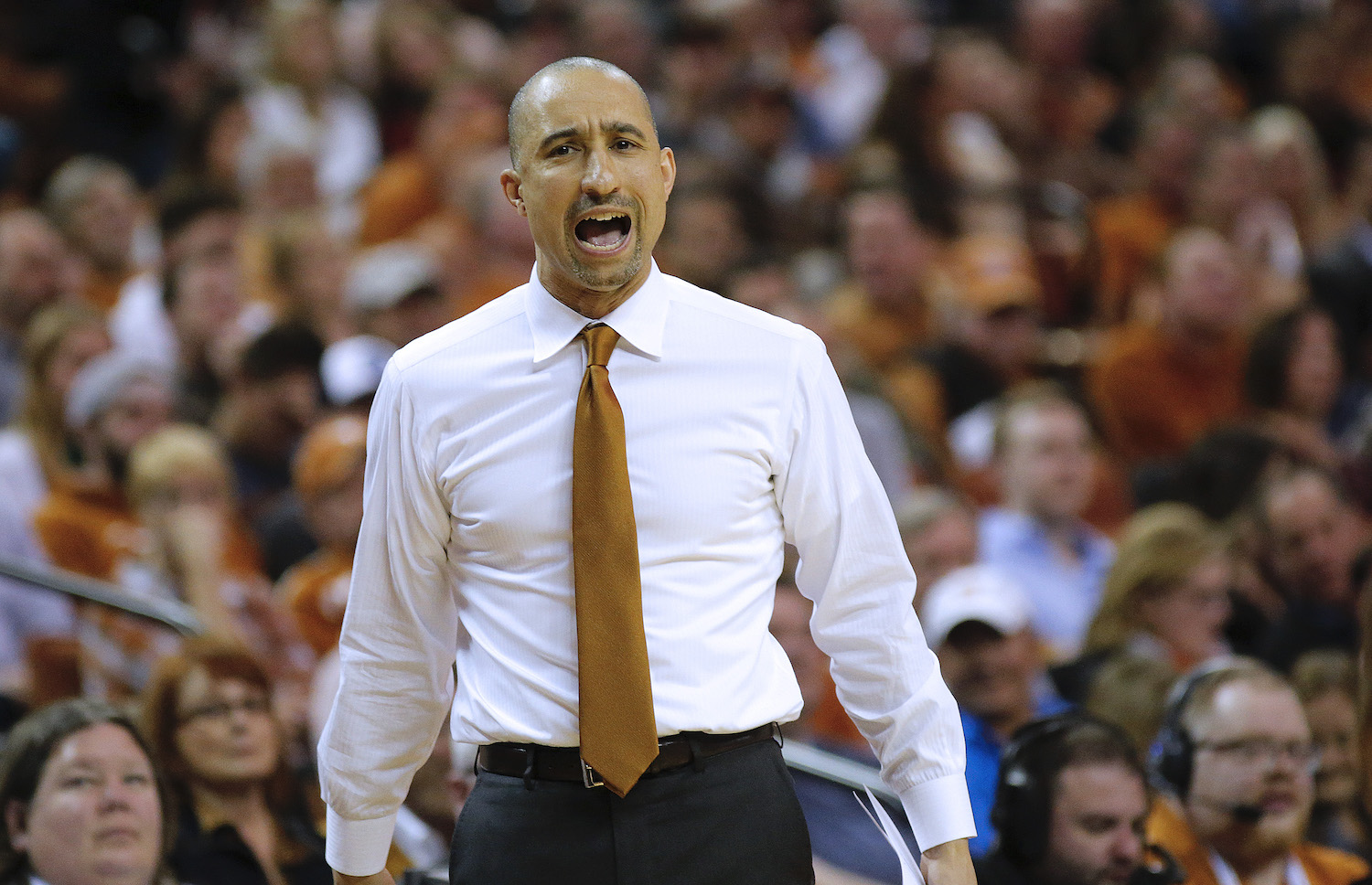 Texas Longhorns Basketball Coach Shaka Smart Stuns National Television Audience with New Hairstyle