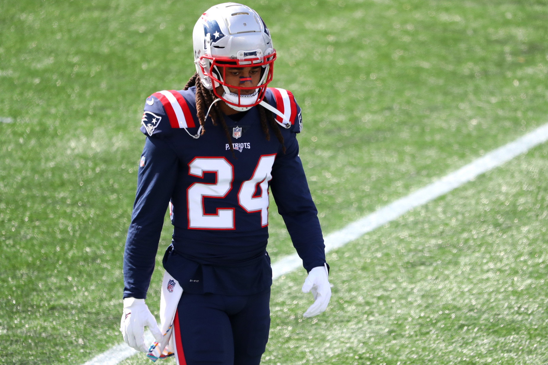 Stephon Gilmore's absence adds a $65 million issue to the New England Patriots' problems.