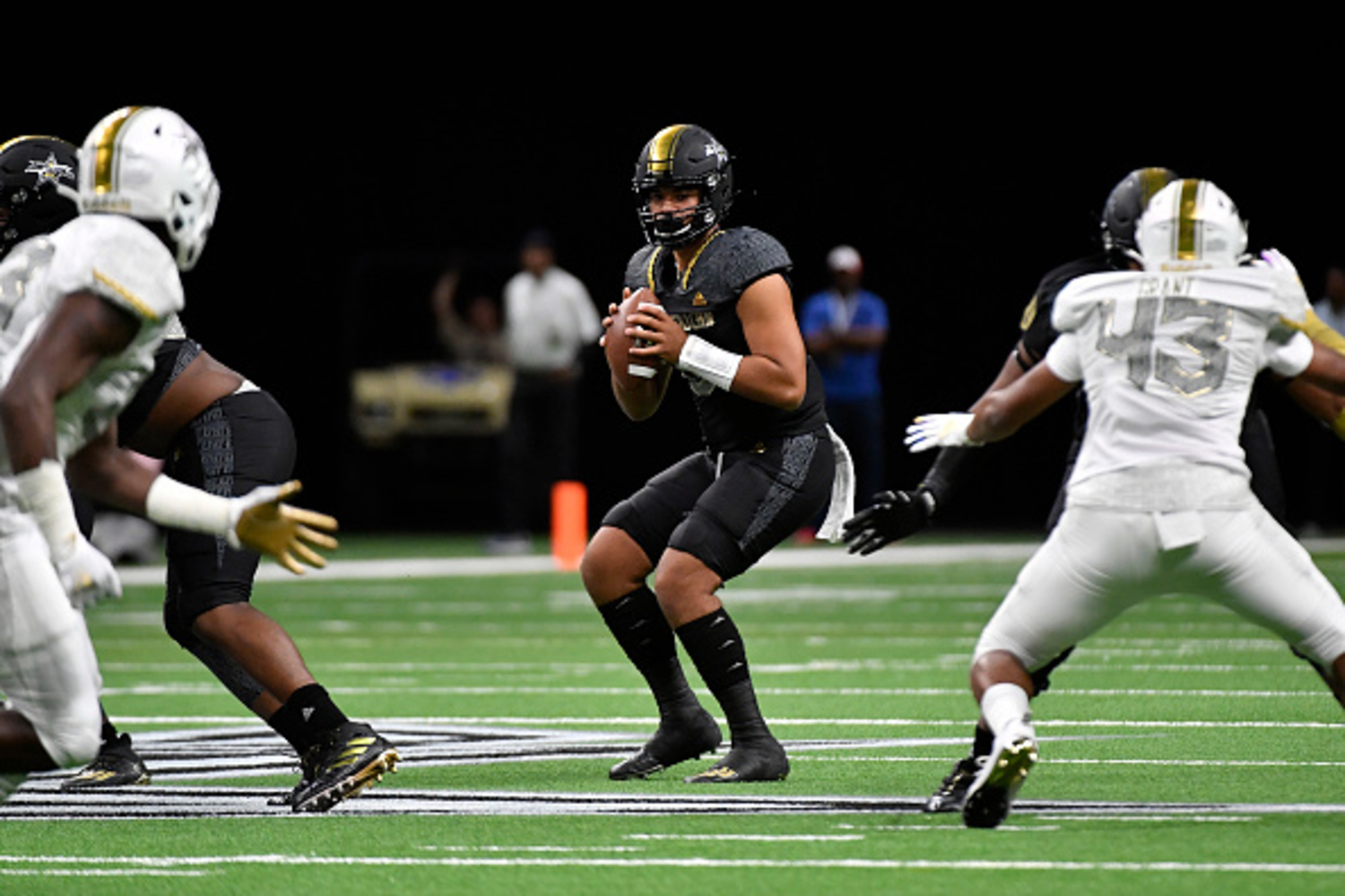 D.J. Uiagalelei could pursue a baseball career if he wanted