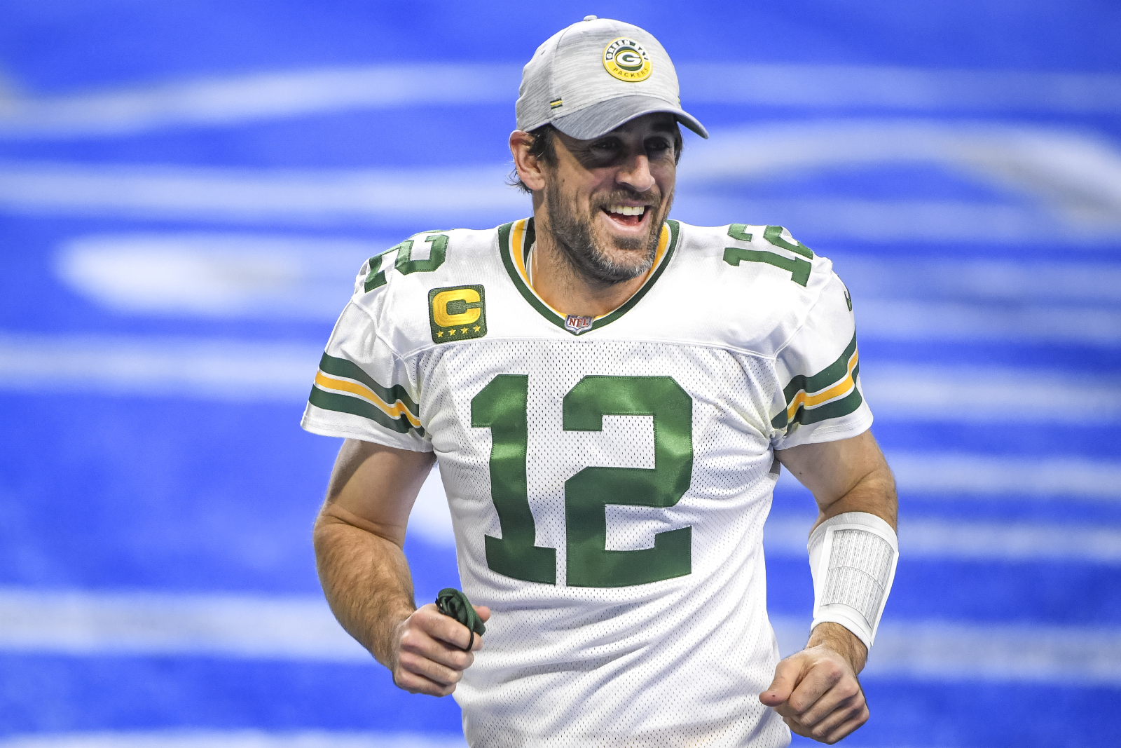 Many people love to have the GOAT debate for NFL quarterbacks. Green Bay Packers QB Aaron Rodgers recently addressed the debate.