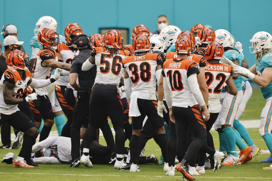 Cincinnati Bengals and the Miami Dolphins