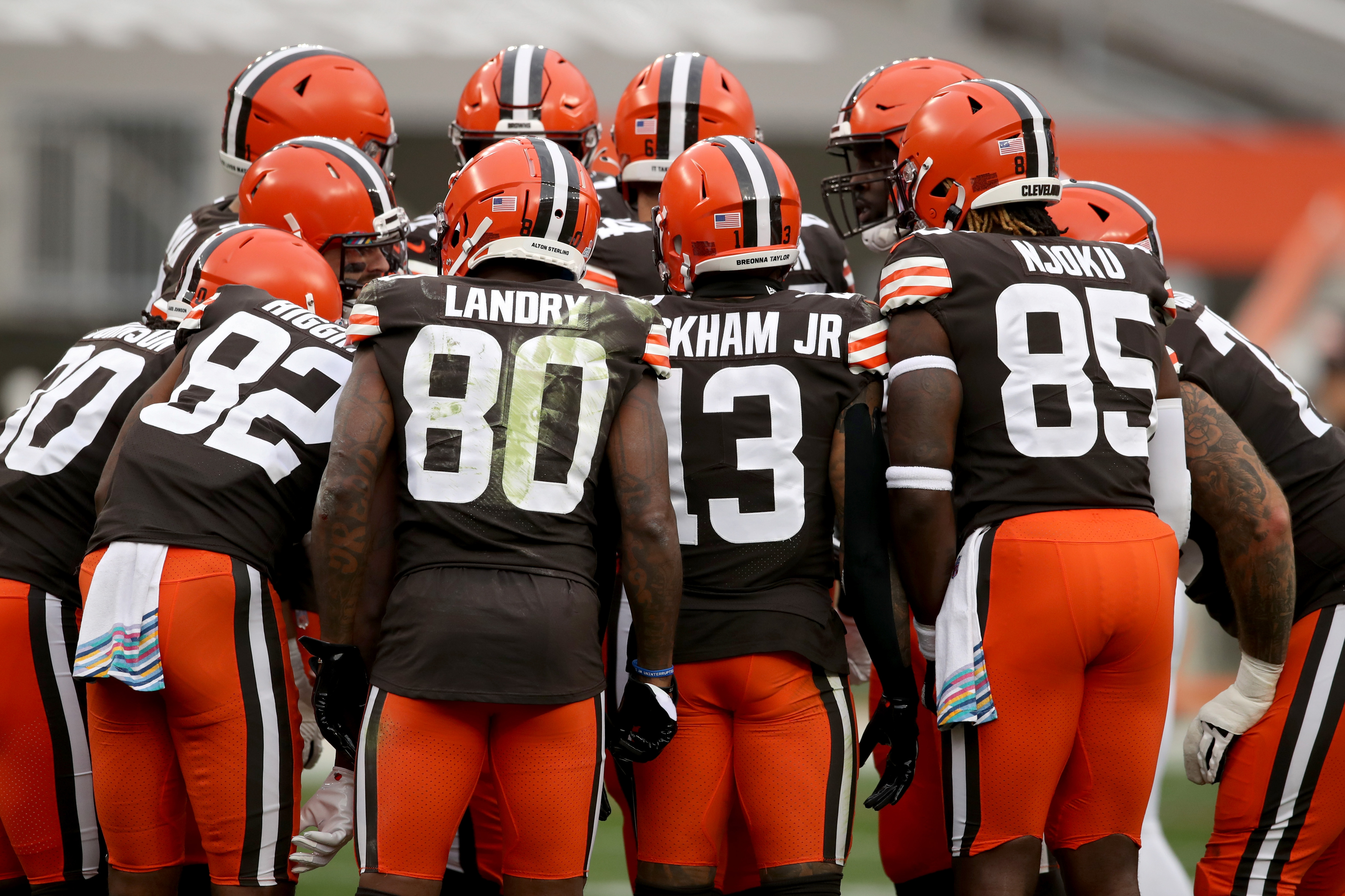 The Cleveland Browns lost four receivers to COVID-19 at the worst possible time.