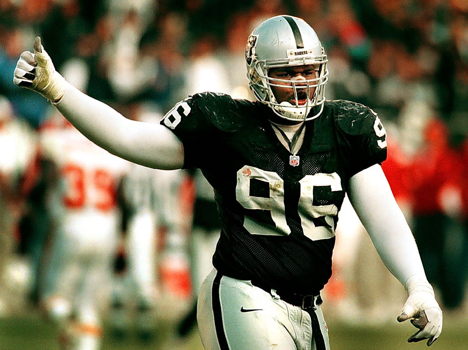 Oakland Raiders all-pro defensive lineman Darrell Russell