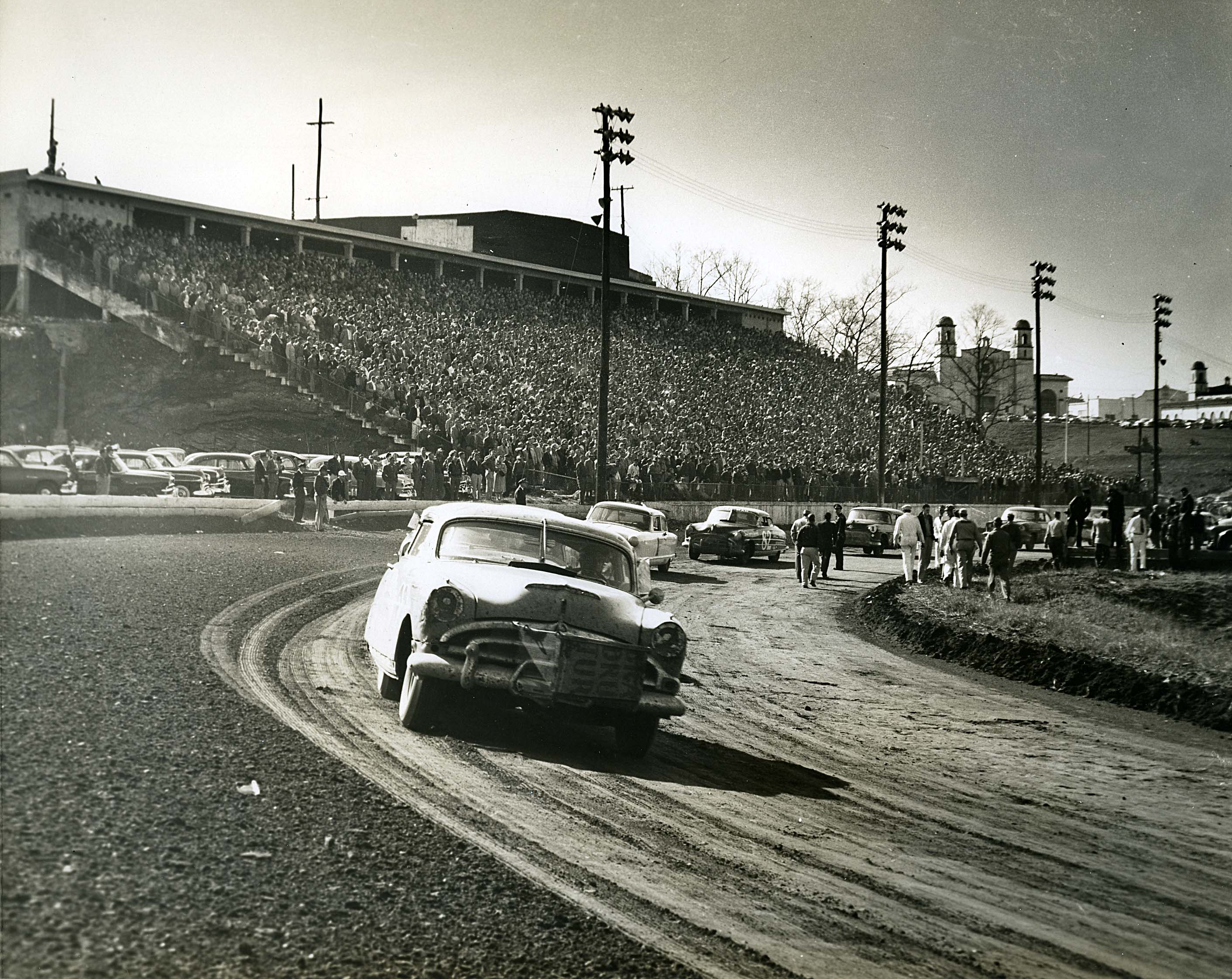 Larry Mann Broke a Racing Superstition and Became the First NASCAR Driver to Tragically Die in a Cup Series Crash