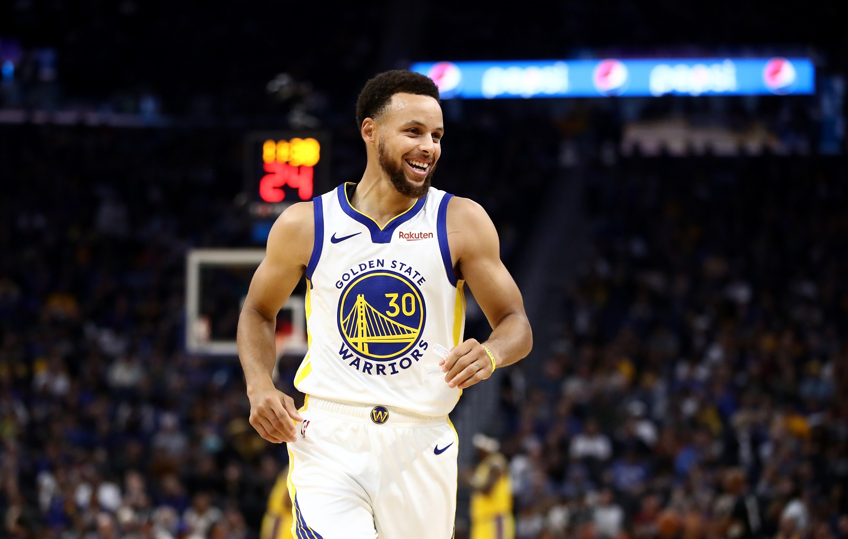 giannis in warriors jersey