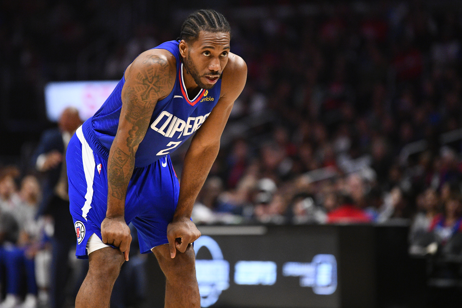 Kawhi Leonard is a superstar for the LA Clippers. He is now receiving Michael Jordan and Kobe Bryant treatment on the court, too.
