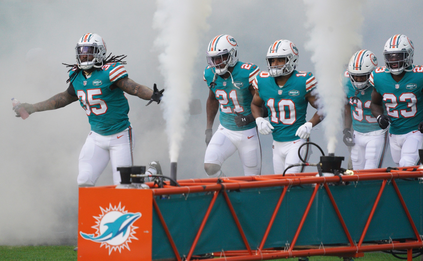 Miami Dolphins Fans Fear the NFL Week 16 Playoff Scenario