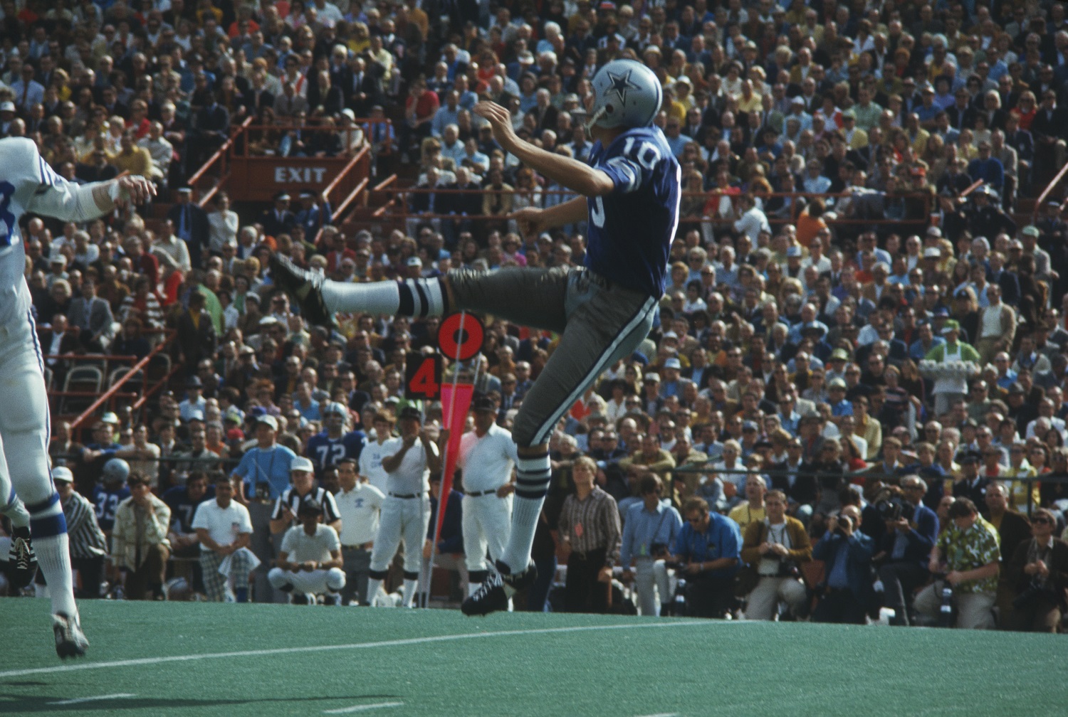 The Dallas Cowboys Sadly Just Lost a Pro Bowl Member of Their First