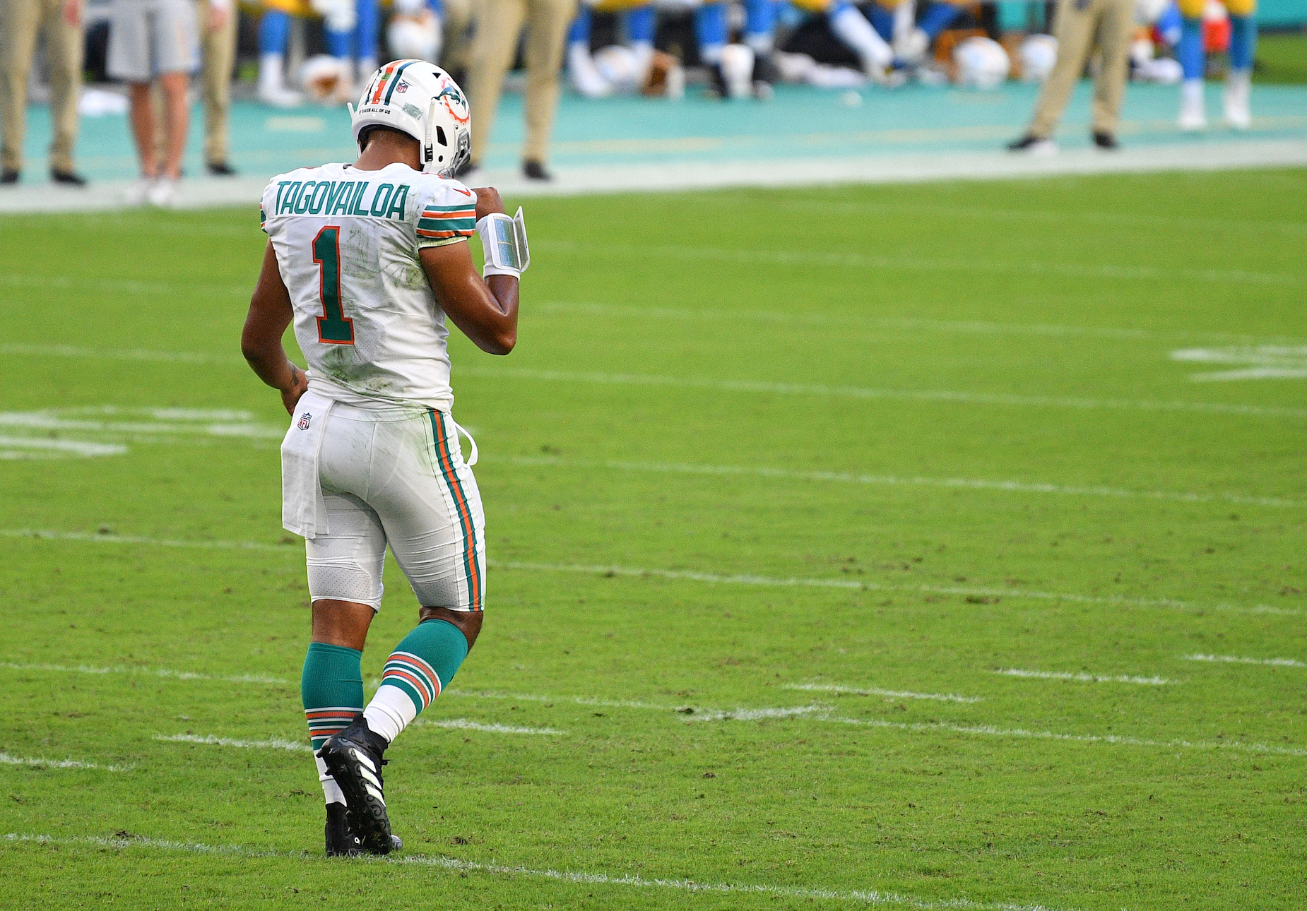 Dolphins QB Tua Tagovailoa Gives God 'All the Glory' After Win
