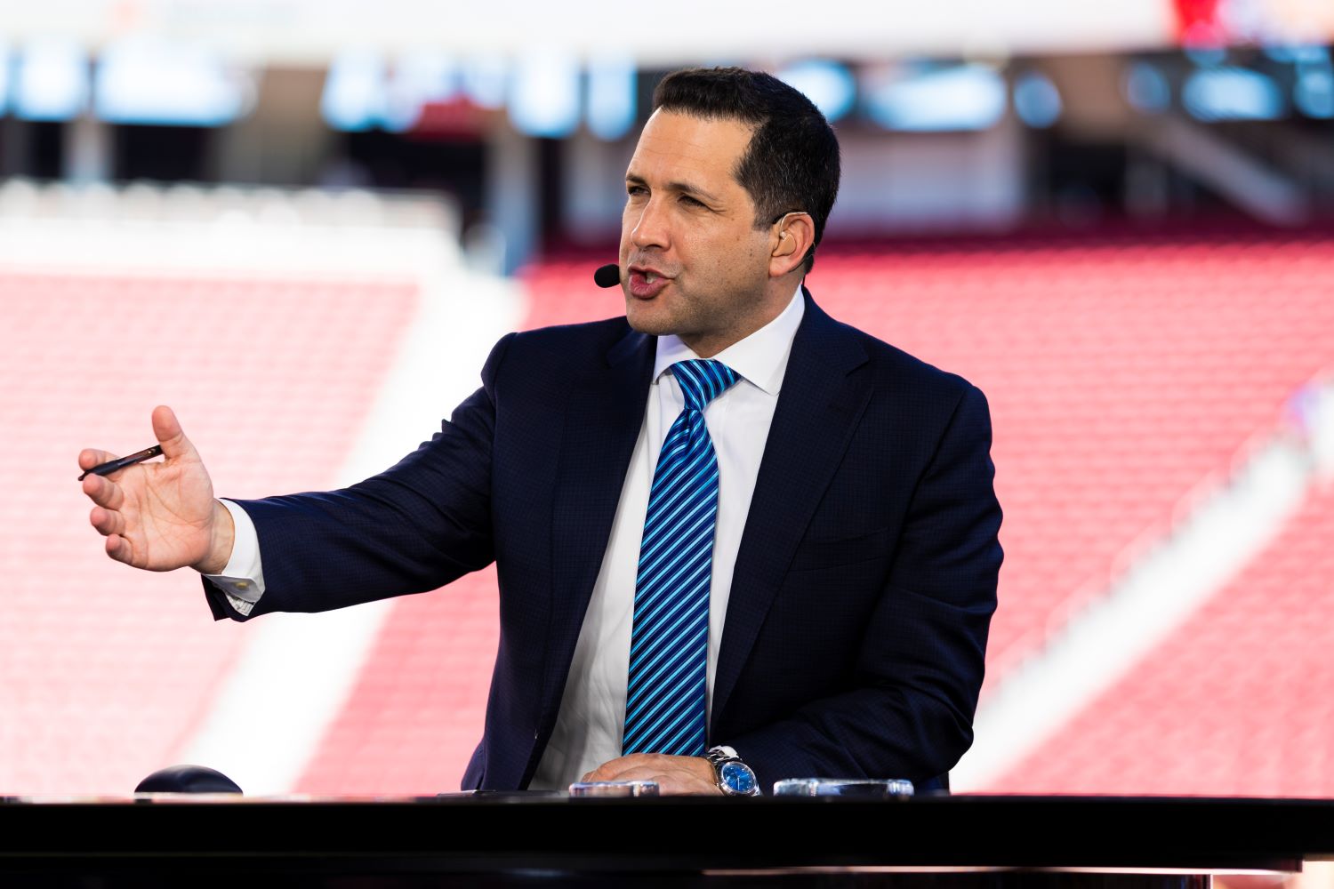 With so many NFL quarterbacks facing uncertain futures, Adam Schefter delivered a stunning prediction about how many QBs will change teams.