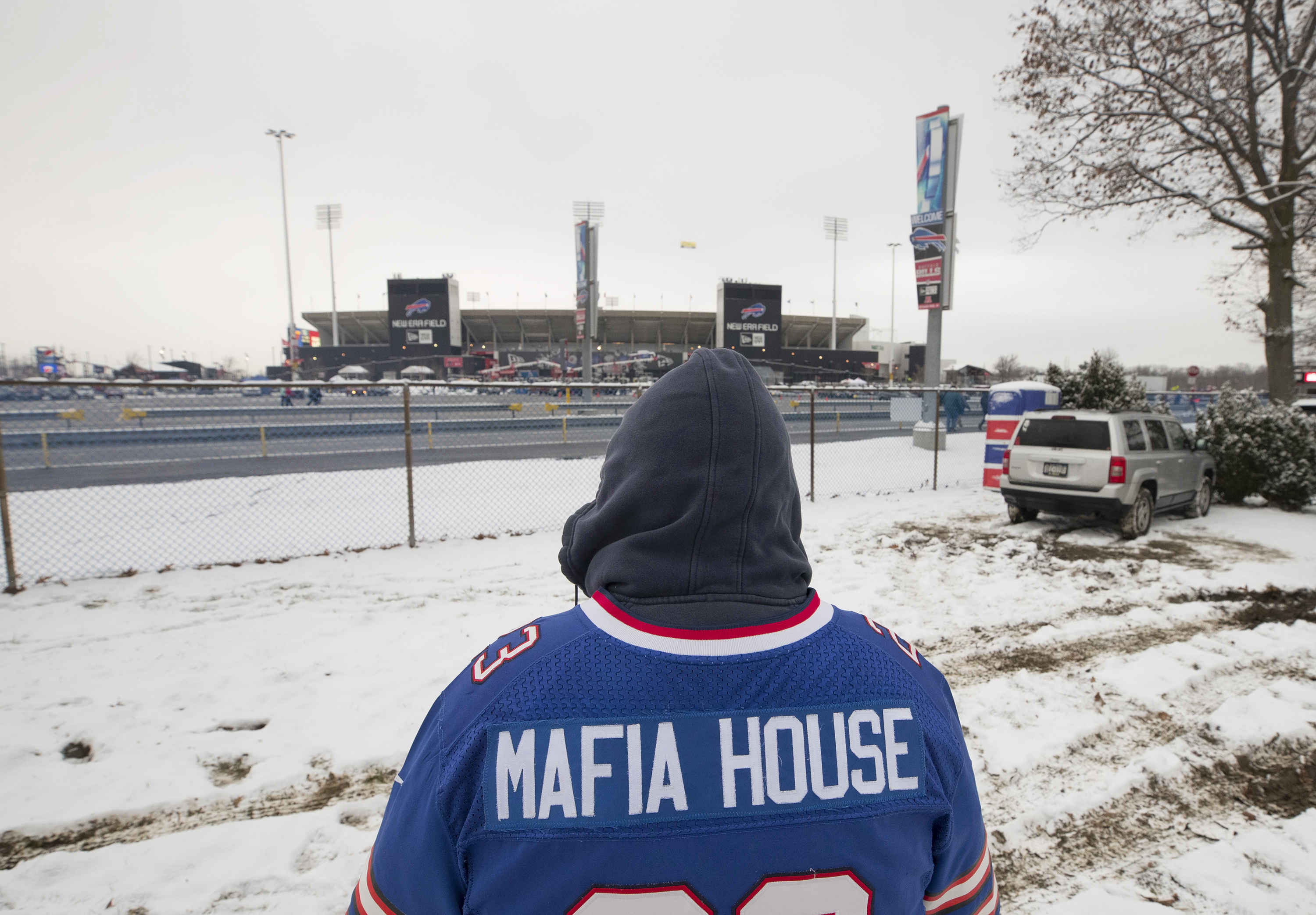 This Kid Didn'T Run: Bills Gm'S Controversial Support In Assault Case - 2ae8vi9