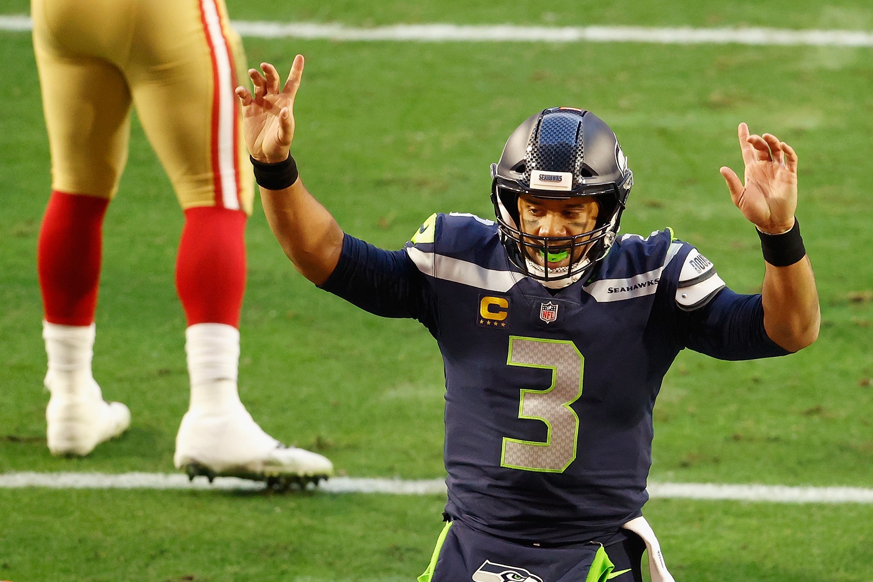 Russell Wilson Gave a $100,000 Gift To Seattle Seahawks Seventh-Round Steal David Moore