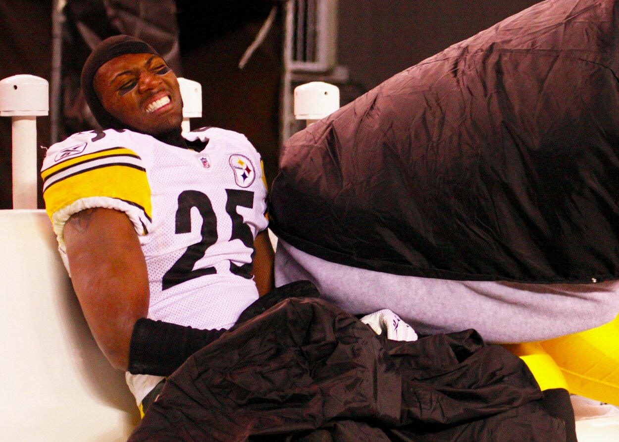 Former Pittsburgh Steelers defensive back Ryan Clark grimaces during a 2009 game.