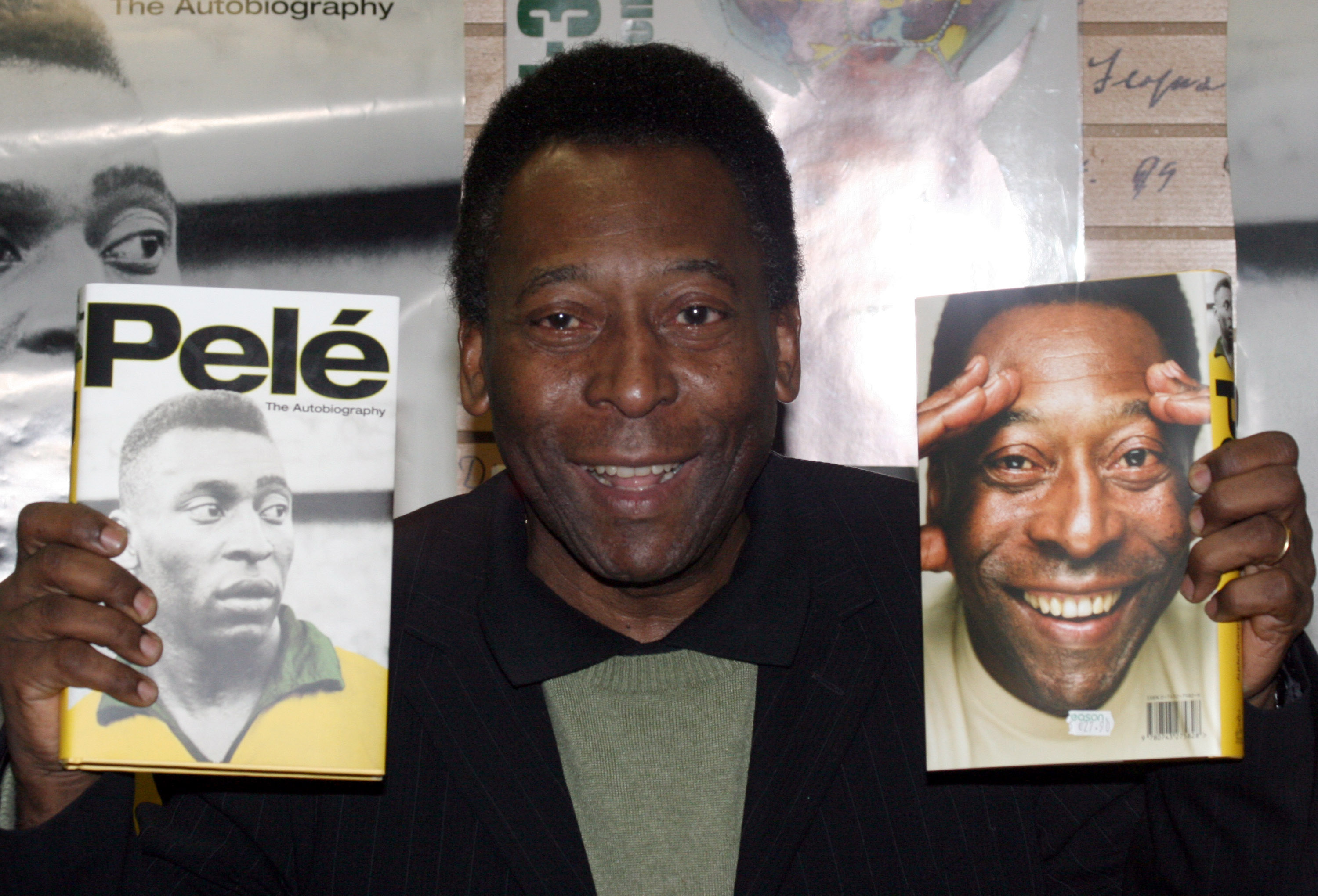 Soccer star Pelé during a book signing in 2006