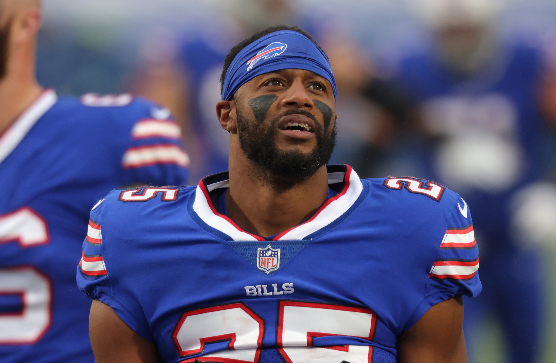 Buffalo Bills RB Taiwan Jones Gave Playoff Tickets To a Man Wrongly Imprisoned for 27 Years