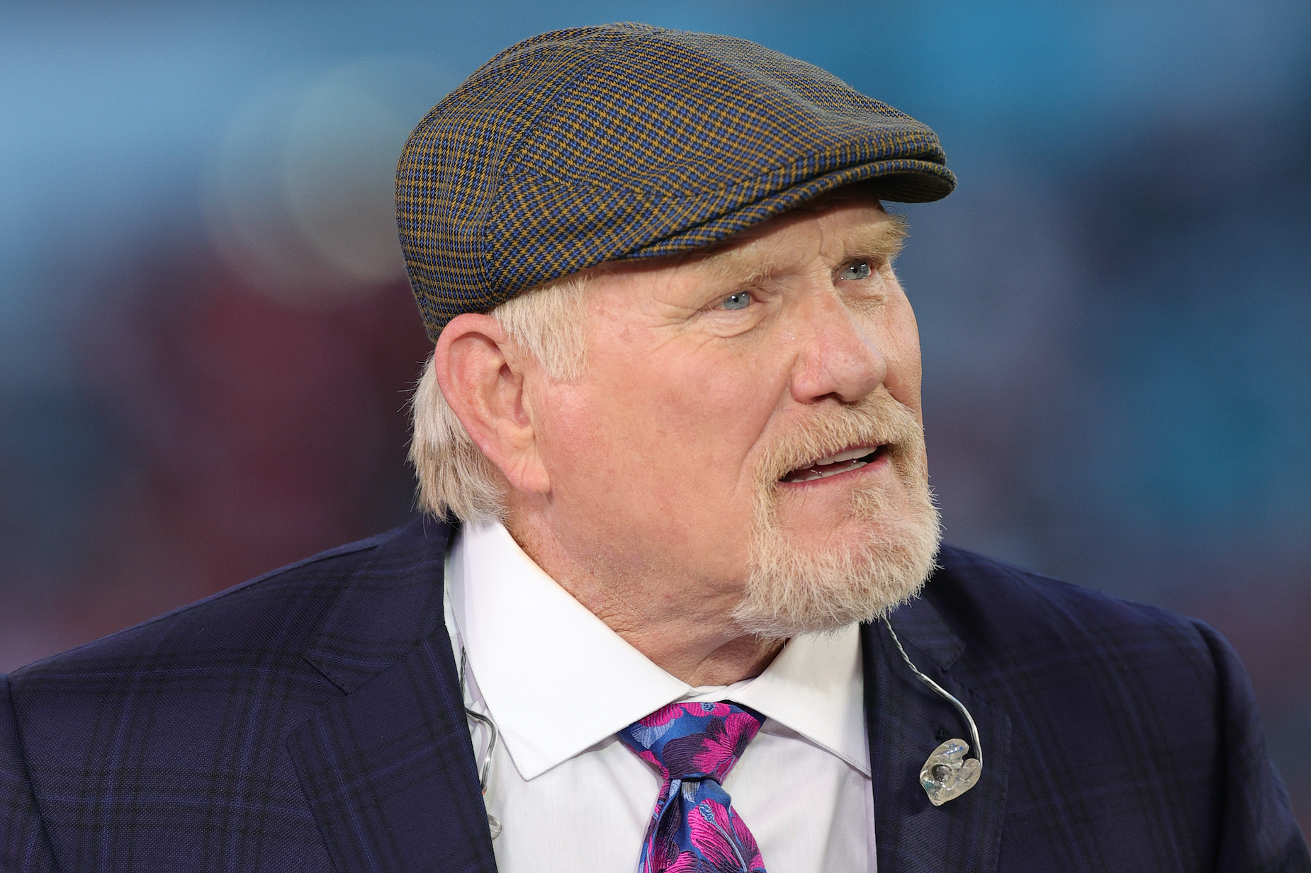 Terry Bradshaw had to apologize after making an insensitive comment about Ken Jeong.