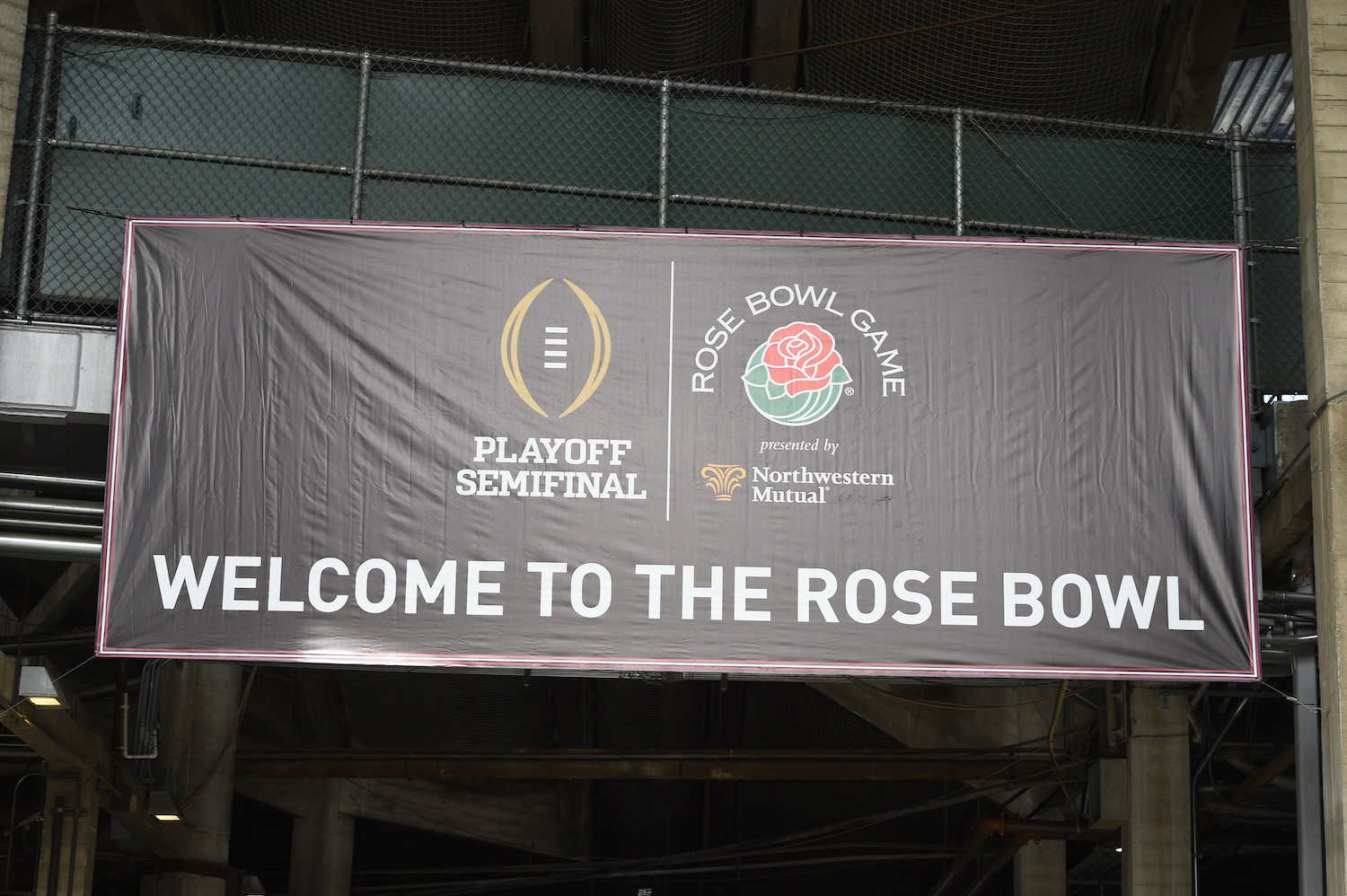 Rose Bowl and College Football Playoff Semifinal played in Texas.