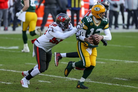 Aaron Rodgers could use a little help from the Packers front office.