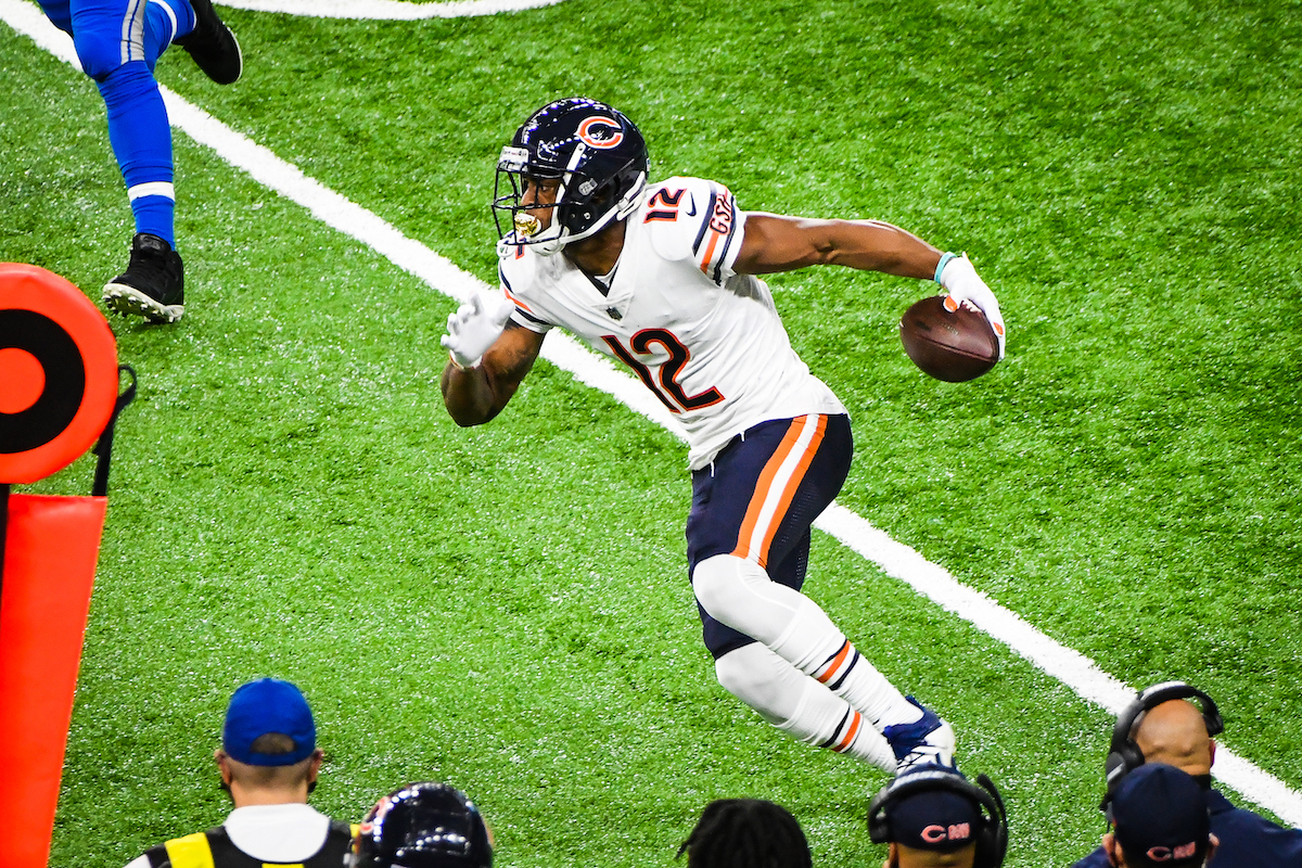 Allen Robinson of the Chicago Bears makes a move after catching the ball