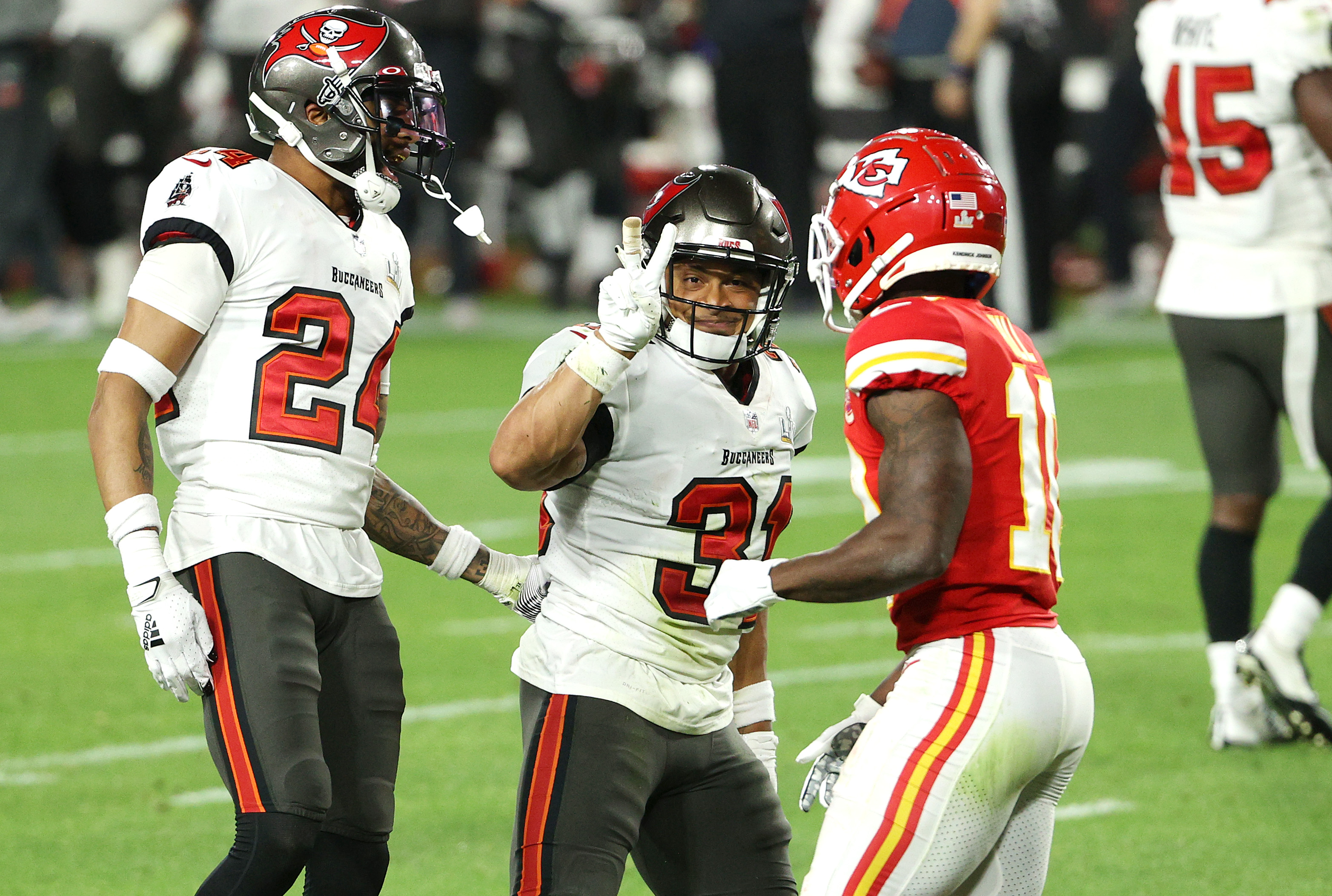 A 15-yard penalty was well worth it for Antoine Winfield to give Tyreek Hill some payback