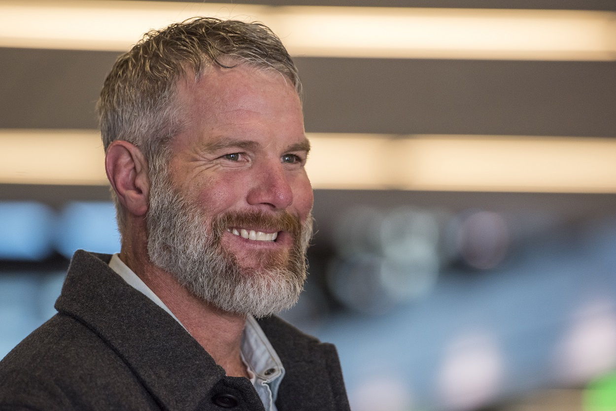 Brett Favre Is Putting His Money Where His Mouth Is to Revolutionize Concussion Treatment