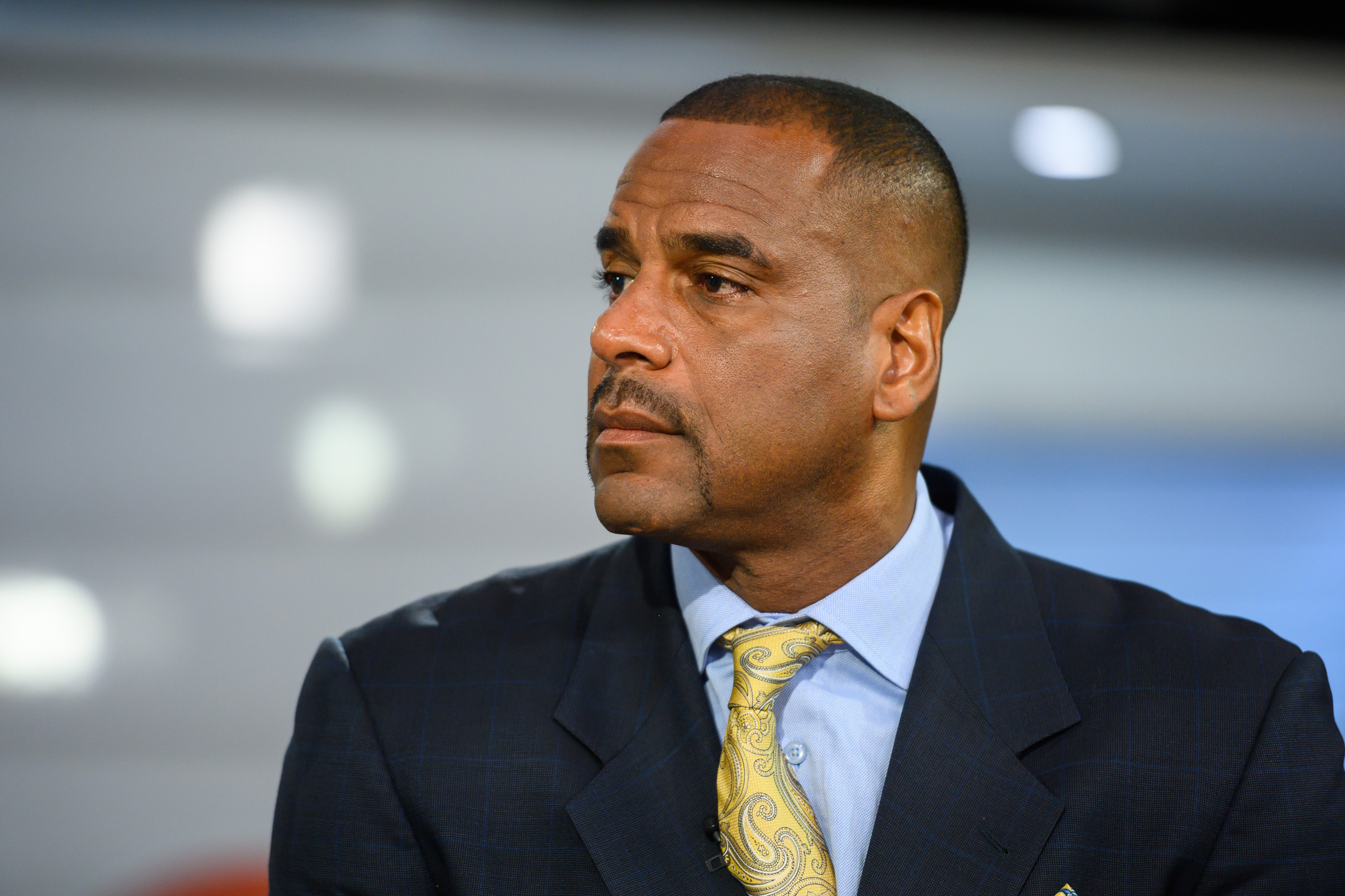 Jayson Williams Went Through Absolute Hell And Still Managed To Be Dad
