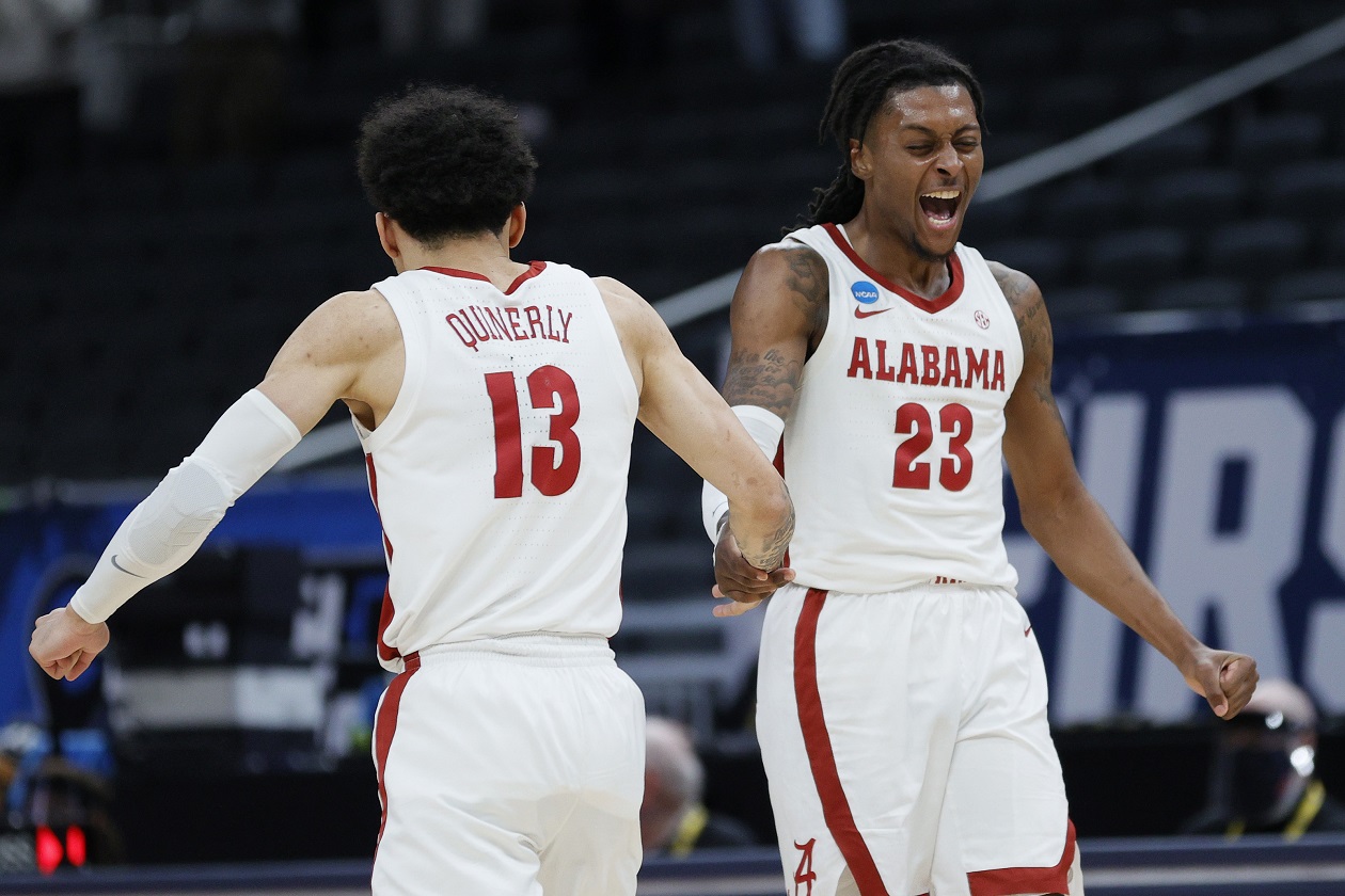 Alabama celebrates during its victory over Maryland at March Madness