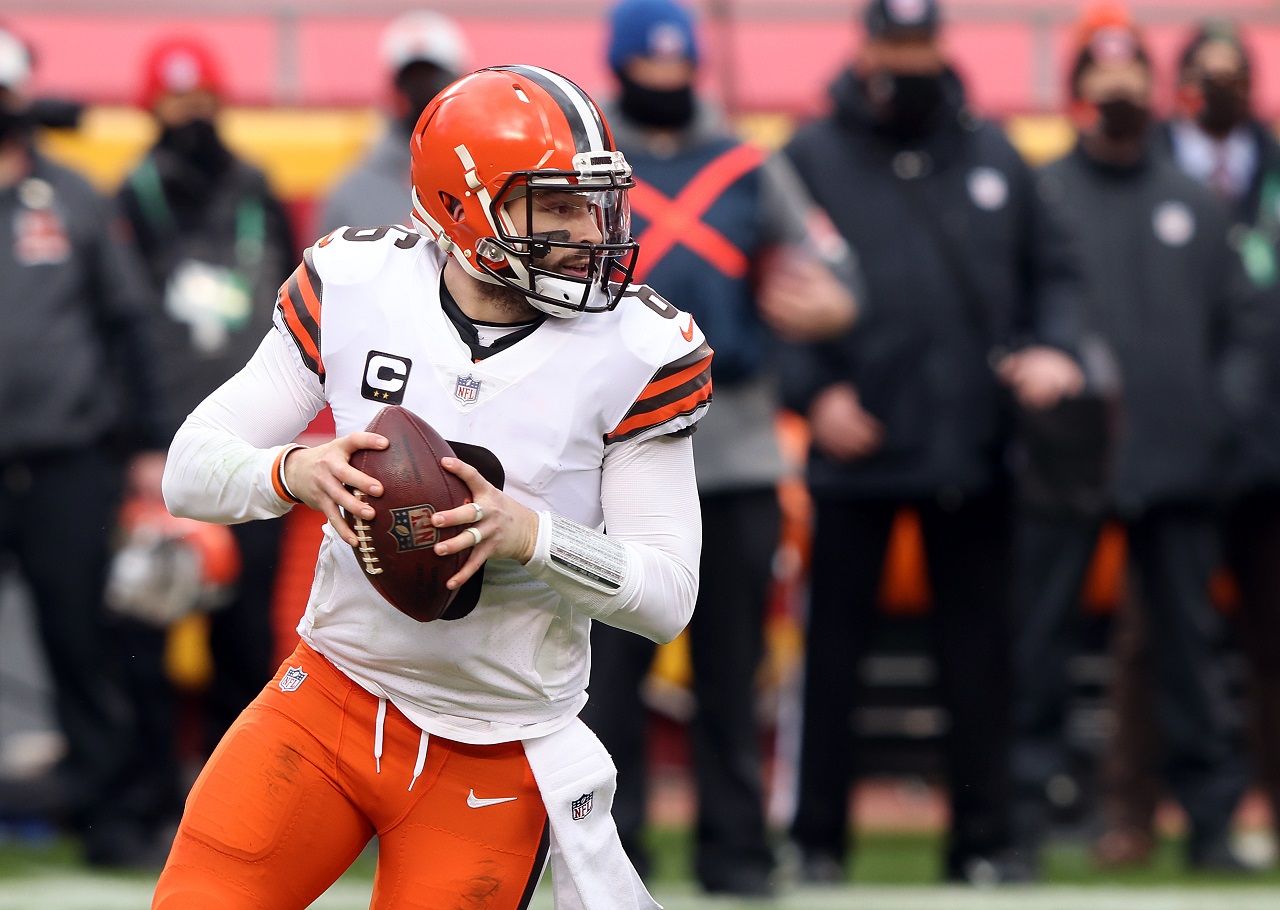 Cleveland Browns QB Baker Mayfield drops back to pass