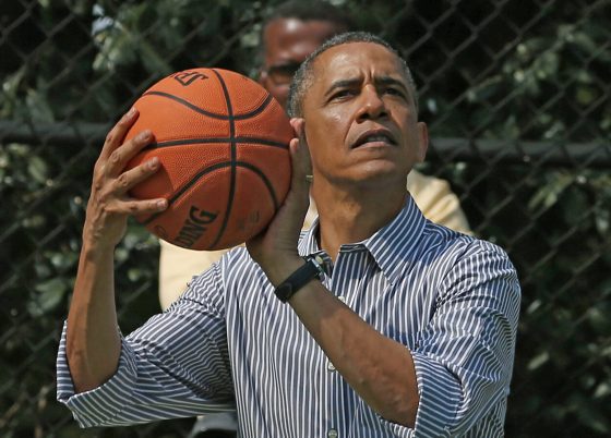 Barack Obama and Scottie Pippen played basketball in 2012.