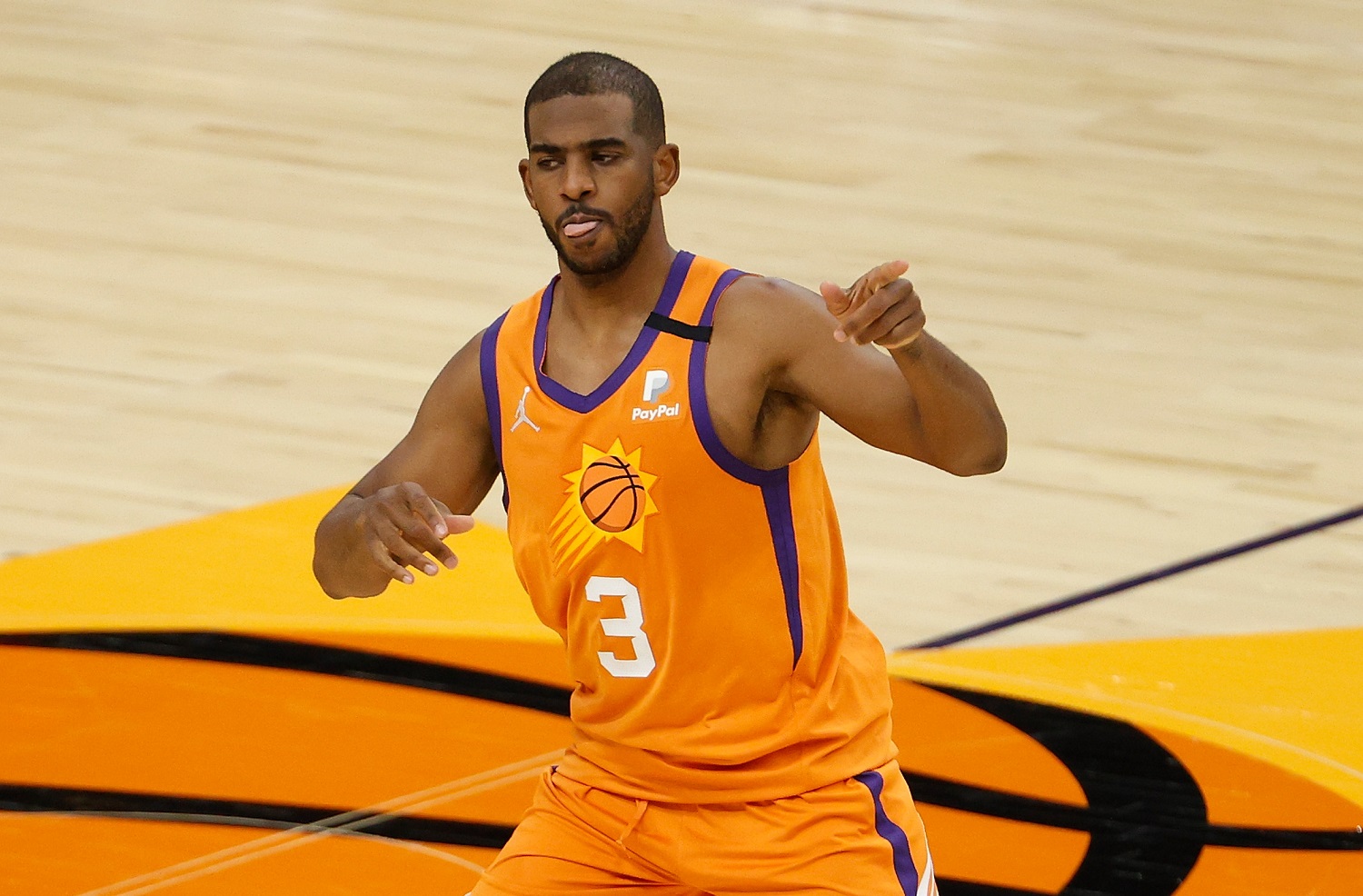 Chris Paul Trolled the Timberwolves in Fine ‘Fashion’