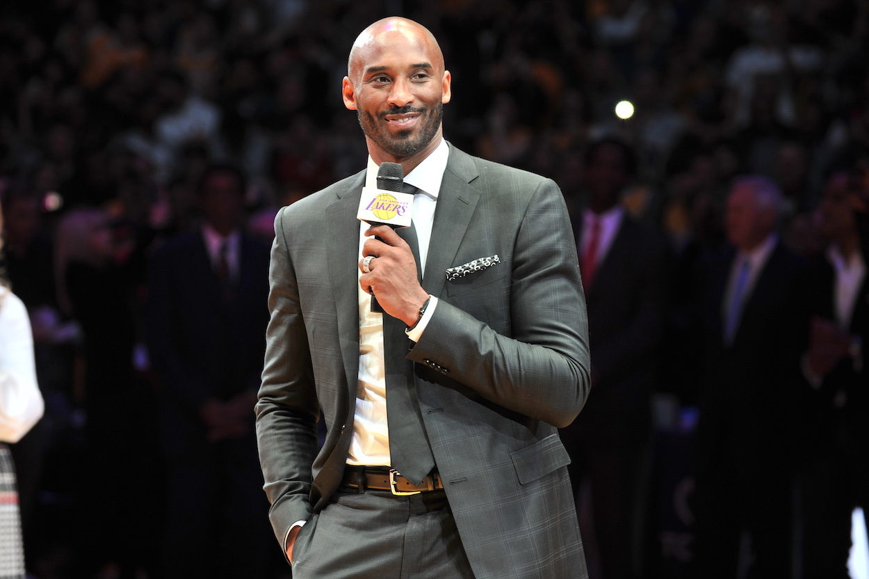 When Kobe Bryant retired in 2016, he received an unforgettable, personalized gift from Lakers superfan and world-famous rapper, Snoop Dogg.
